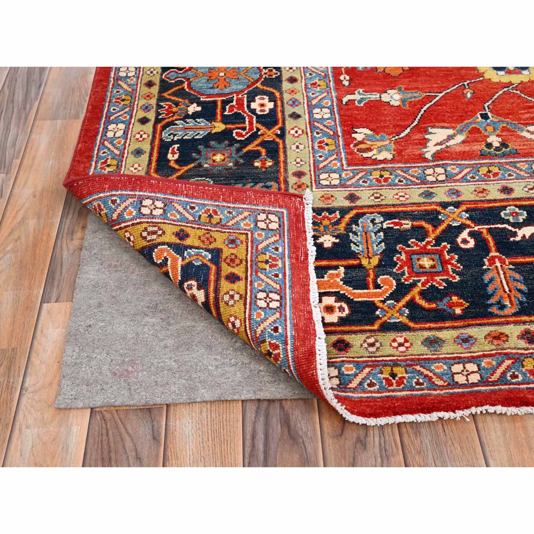 Heriz-Hand-Knotted-Rug-428020