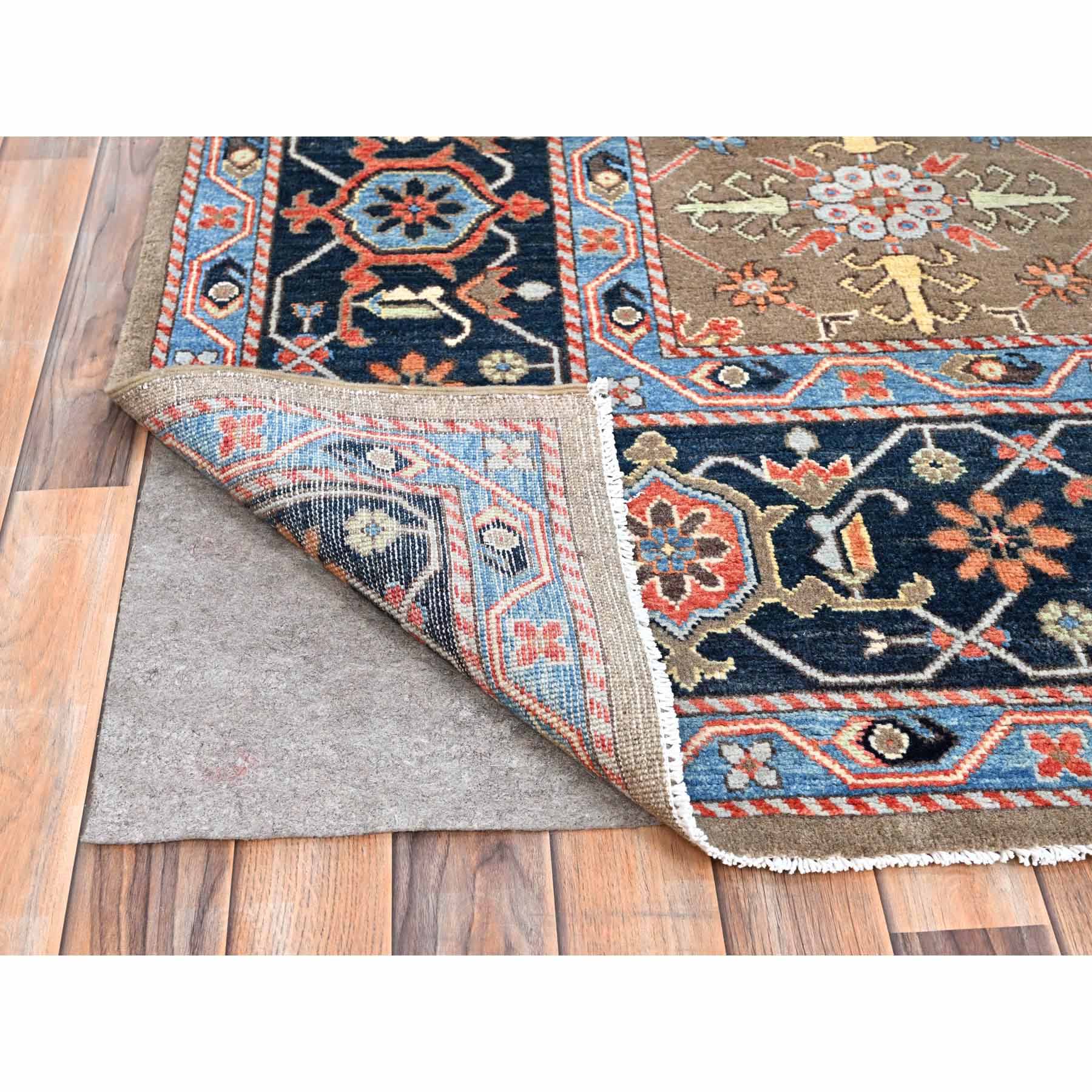 Heriz-Hand-Knotted-Rug-428170