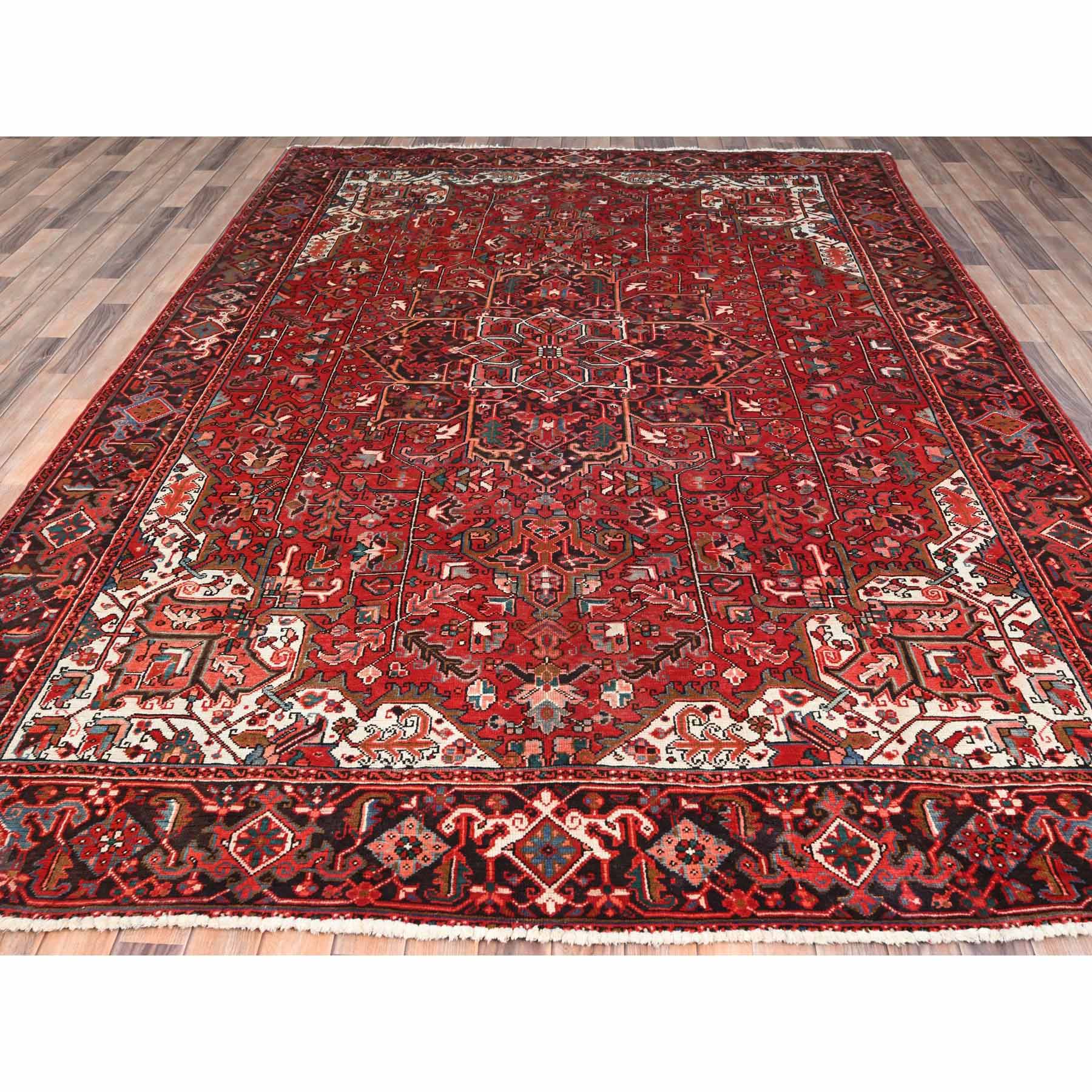 Heriz-Hand-Knotted-Rug-428295