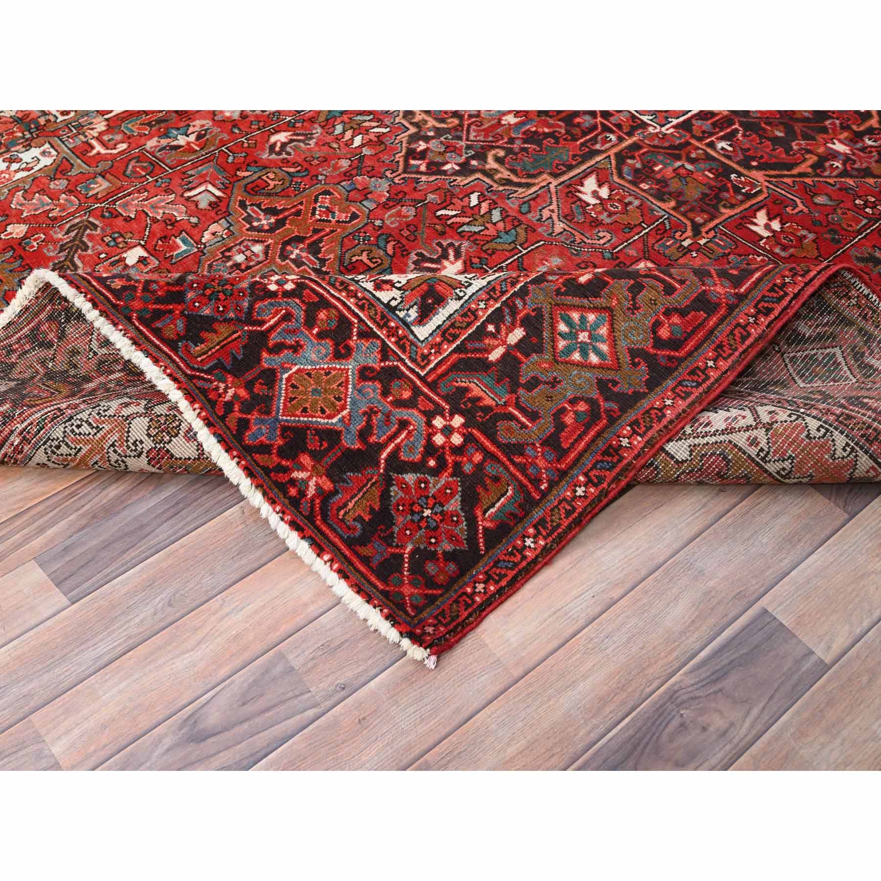 Heriz-Hand-Knotted-Rug-428295