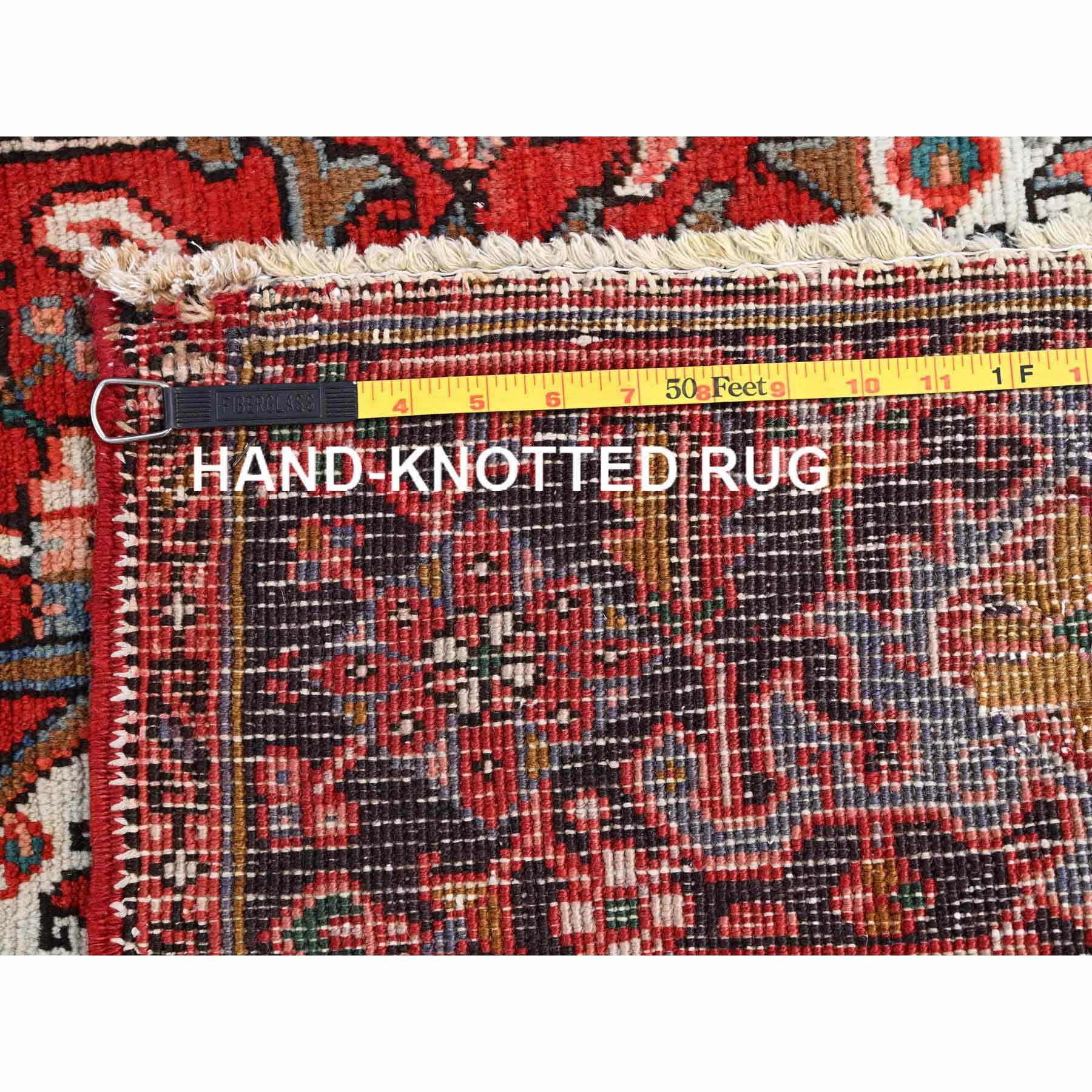 Heriz-Hand-Knotted-Rug-428295