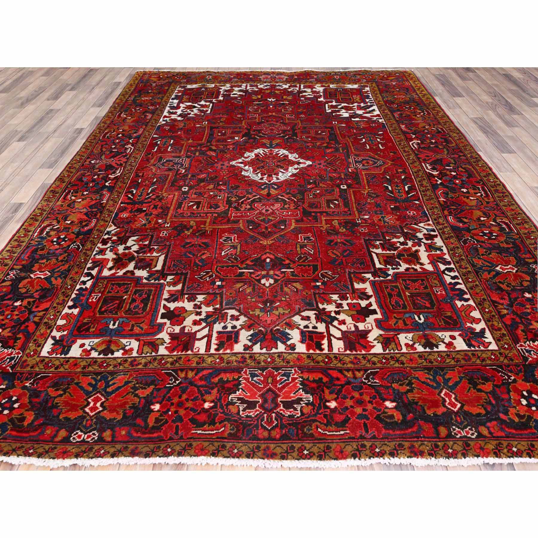 Heriz-Hand-Knotted-Rug-428315