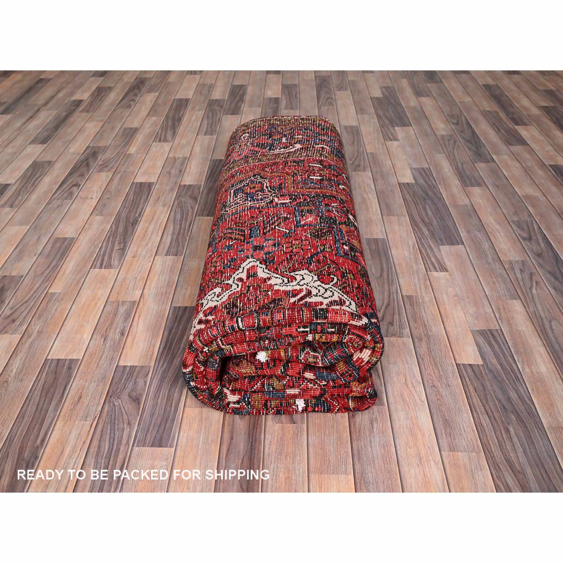 Heriz-Hand-Knotted-Rug-428315