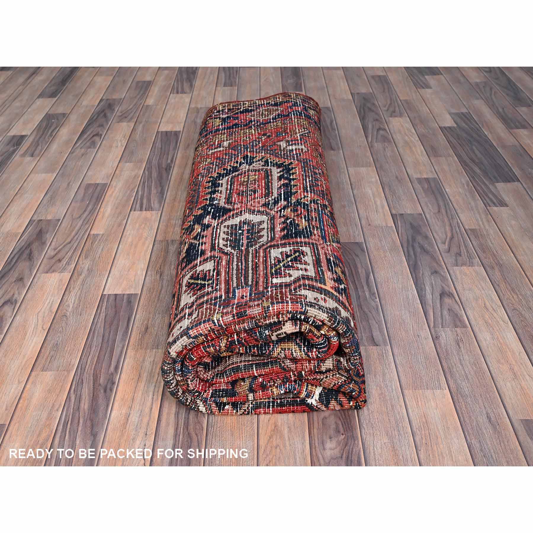 Heriz-Hand-Knotted-Rug-429585