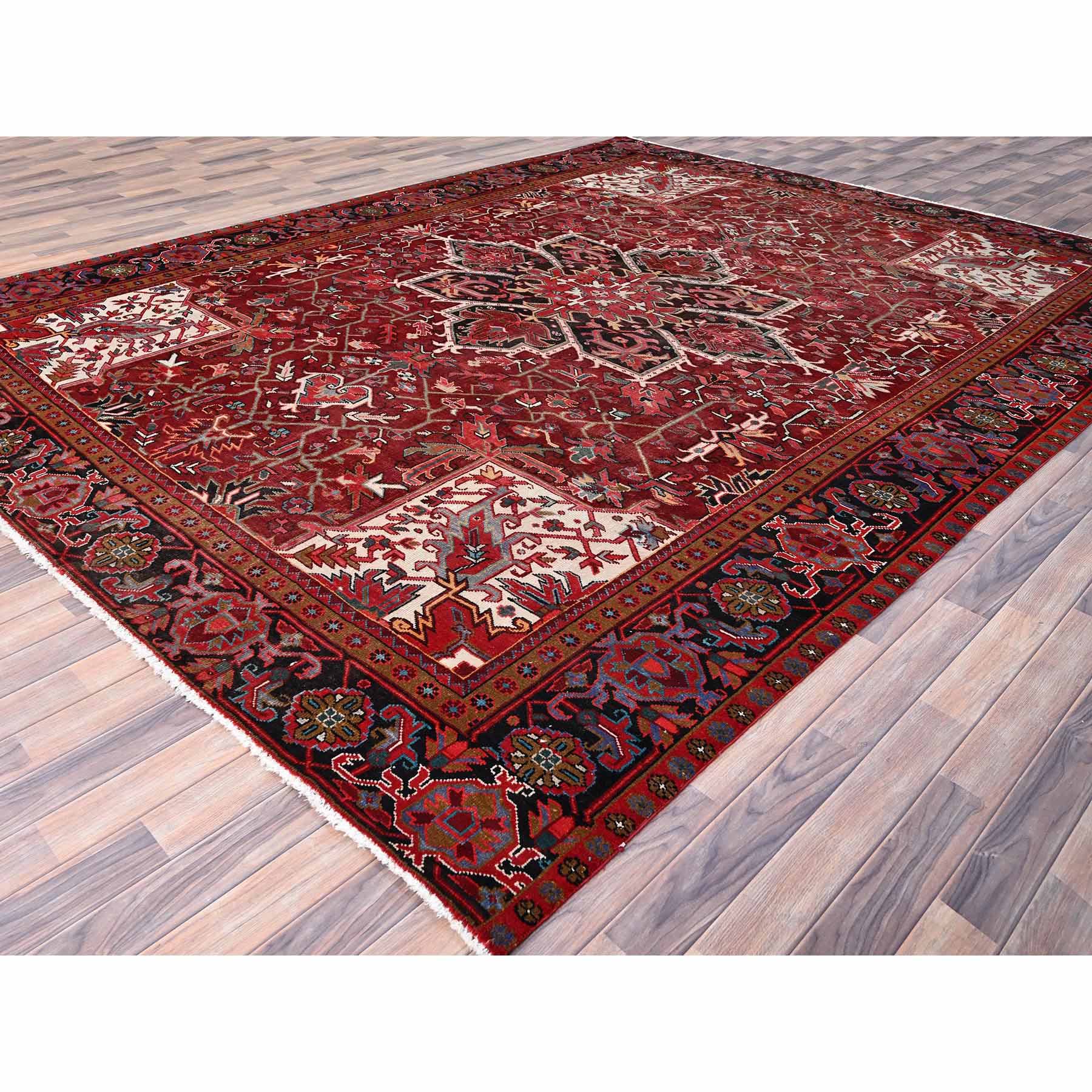 Heriz-Hand-Knotted-Rug-429600