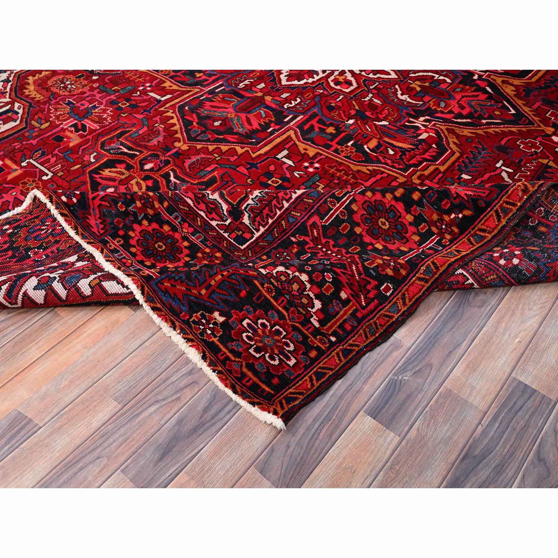 Heriz-Hand-Knotted-Rug-430715