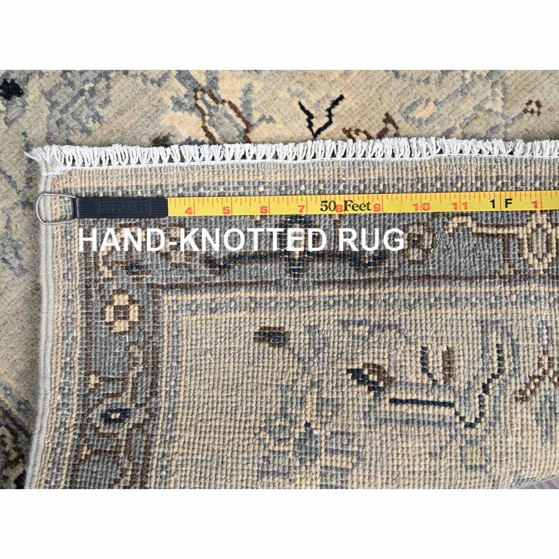 Heriz-Hand-Knotted-Rug-431900
