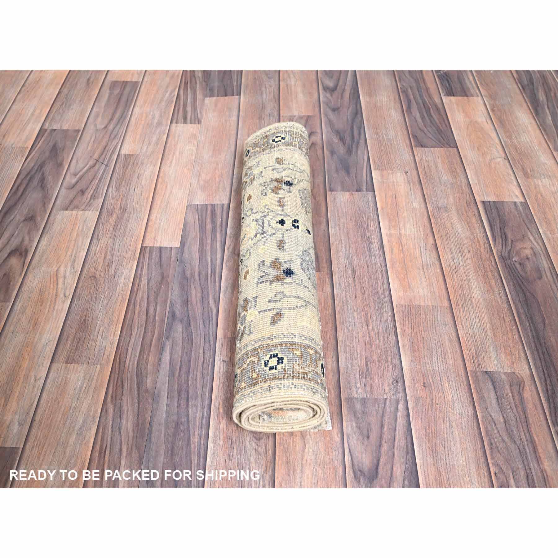 Heriz-Hand-Knotted-Rug-431905