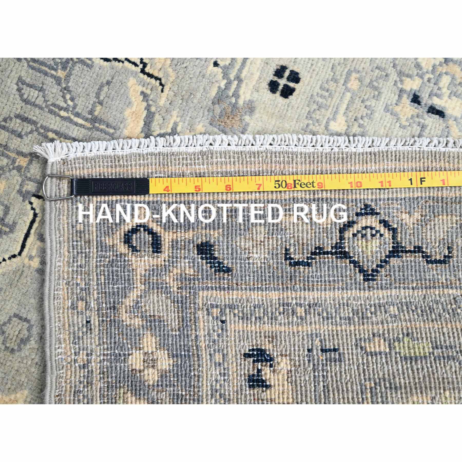 Heriz-Hand-Knotted-Rug-431950