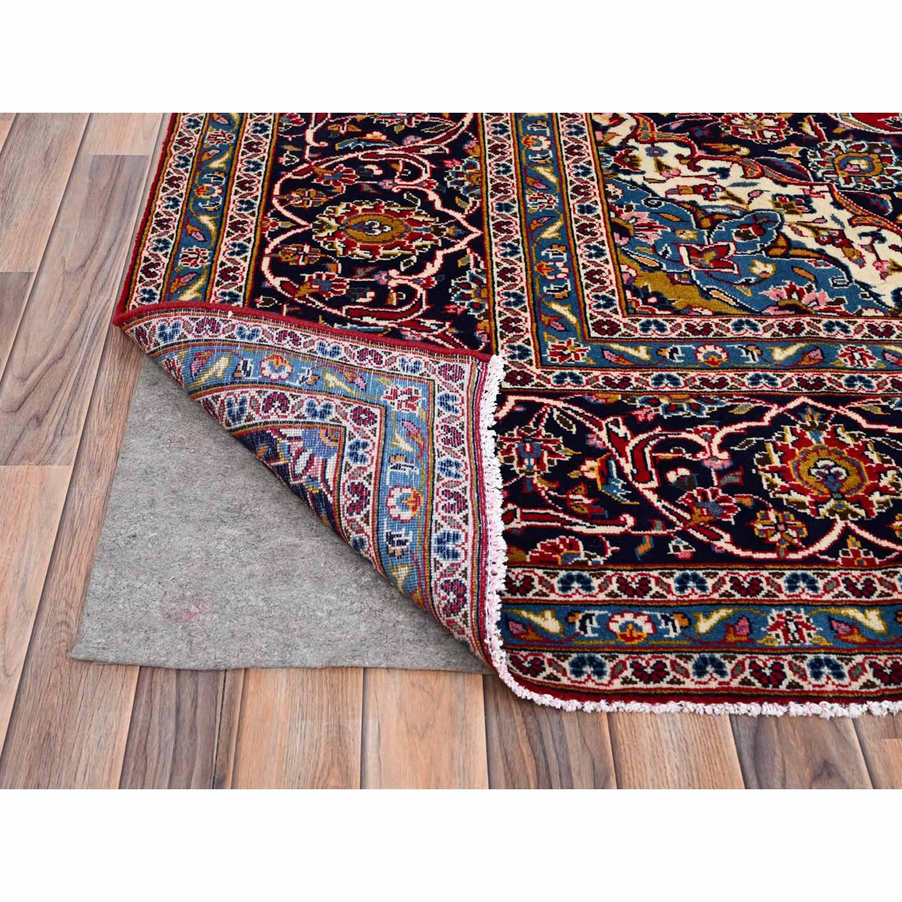 Persian-Hand-Knotted-Rug-432135