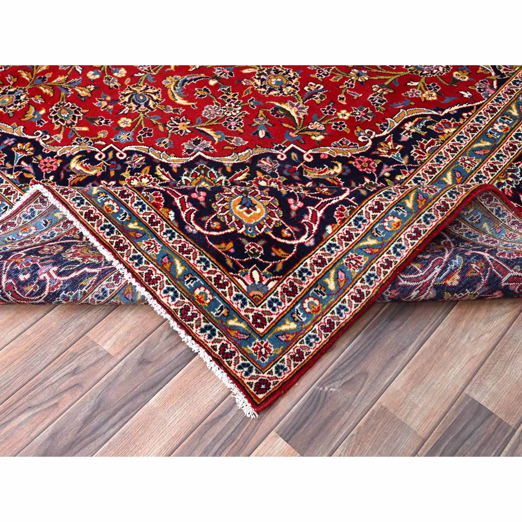 Persian-Hand-Knotted-Rug-432135