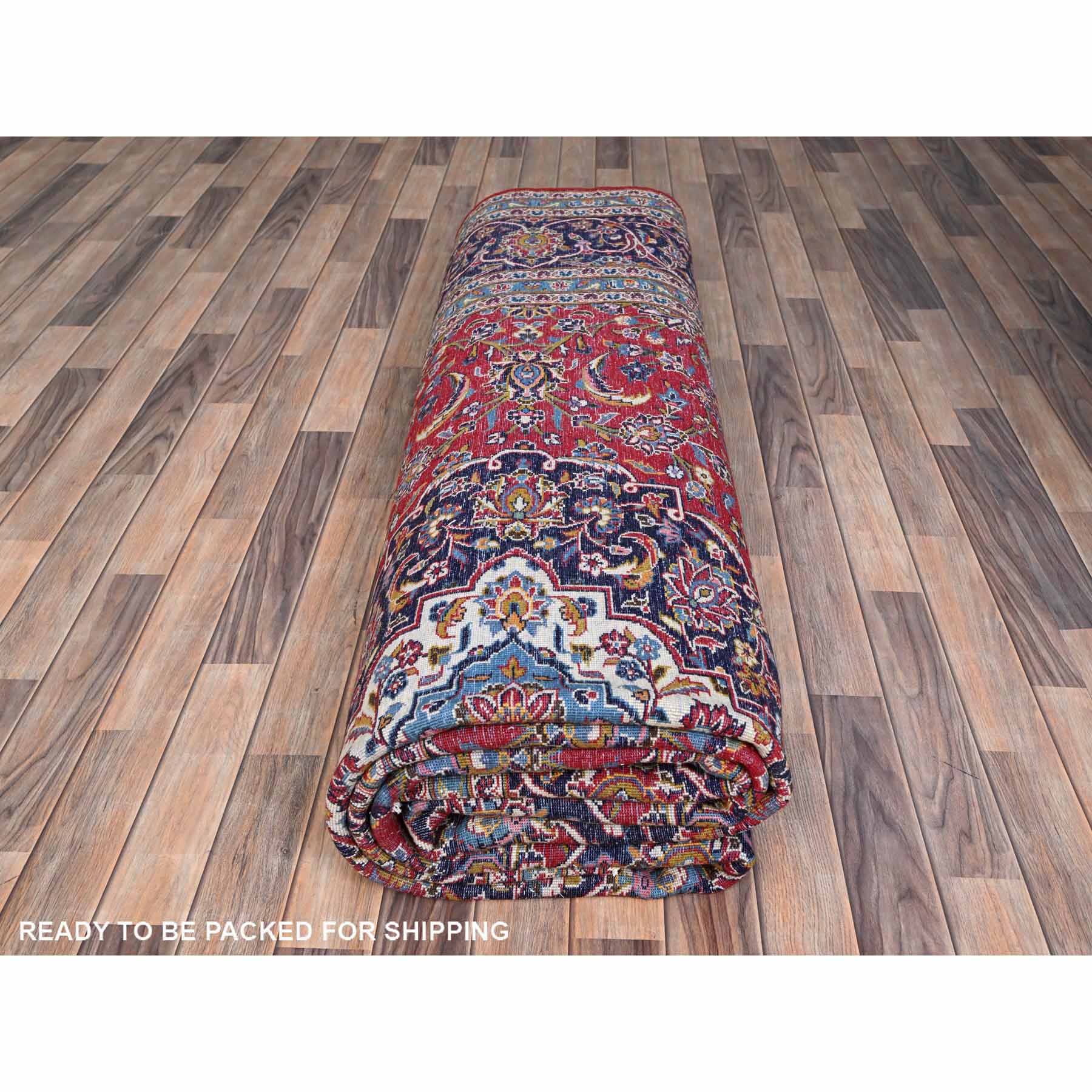 Persian-Hand-Knotted-Rug-432135