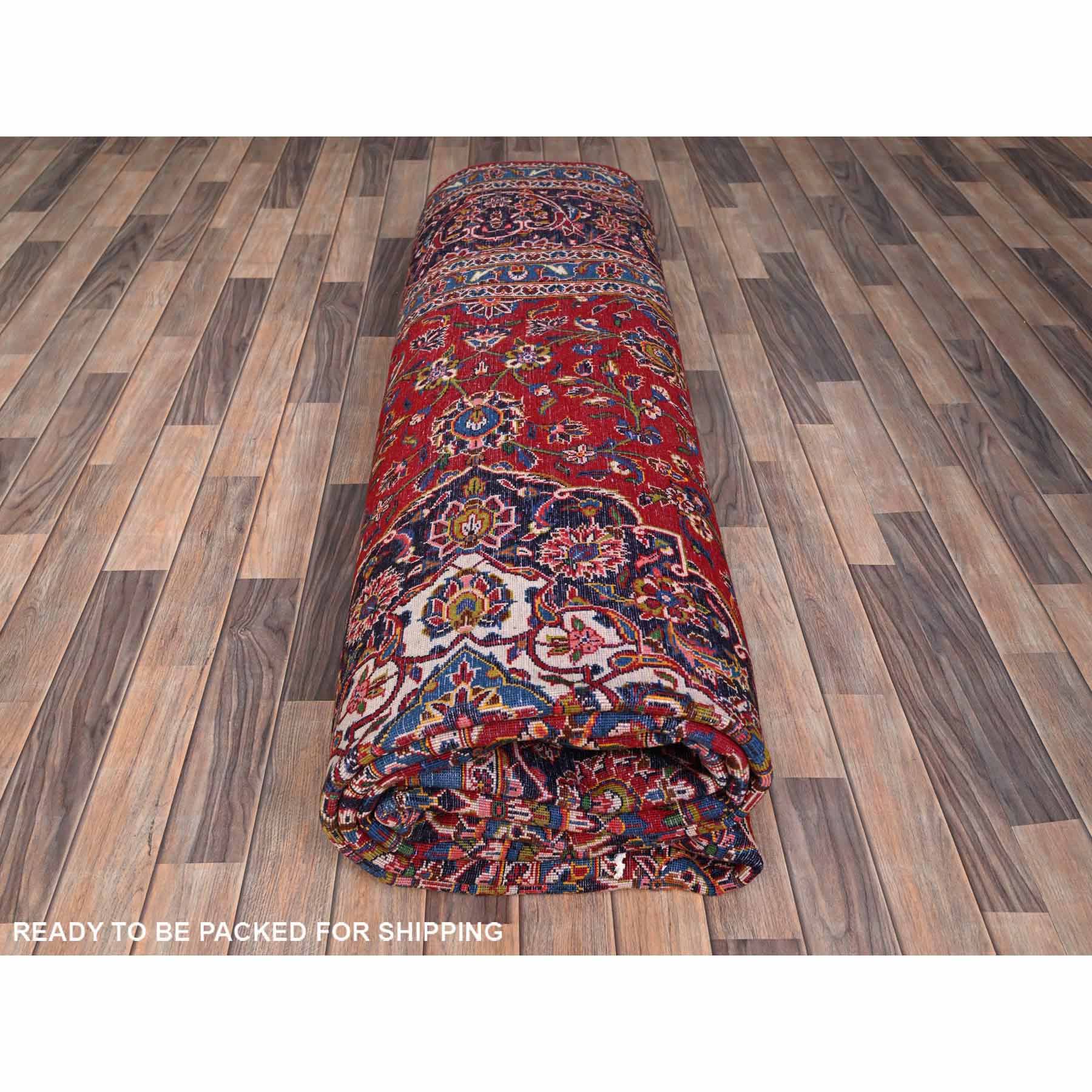 Persian-Hand-Knotted-Rug-432150