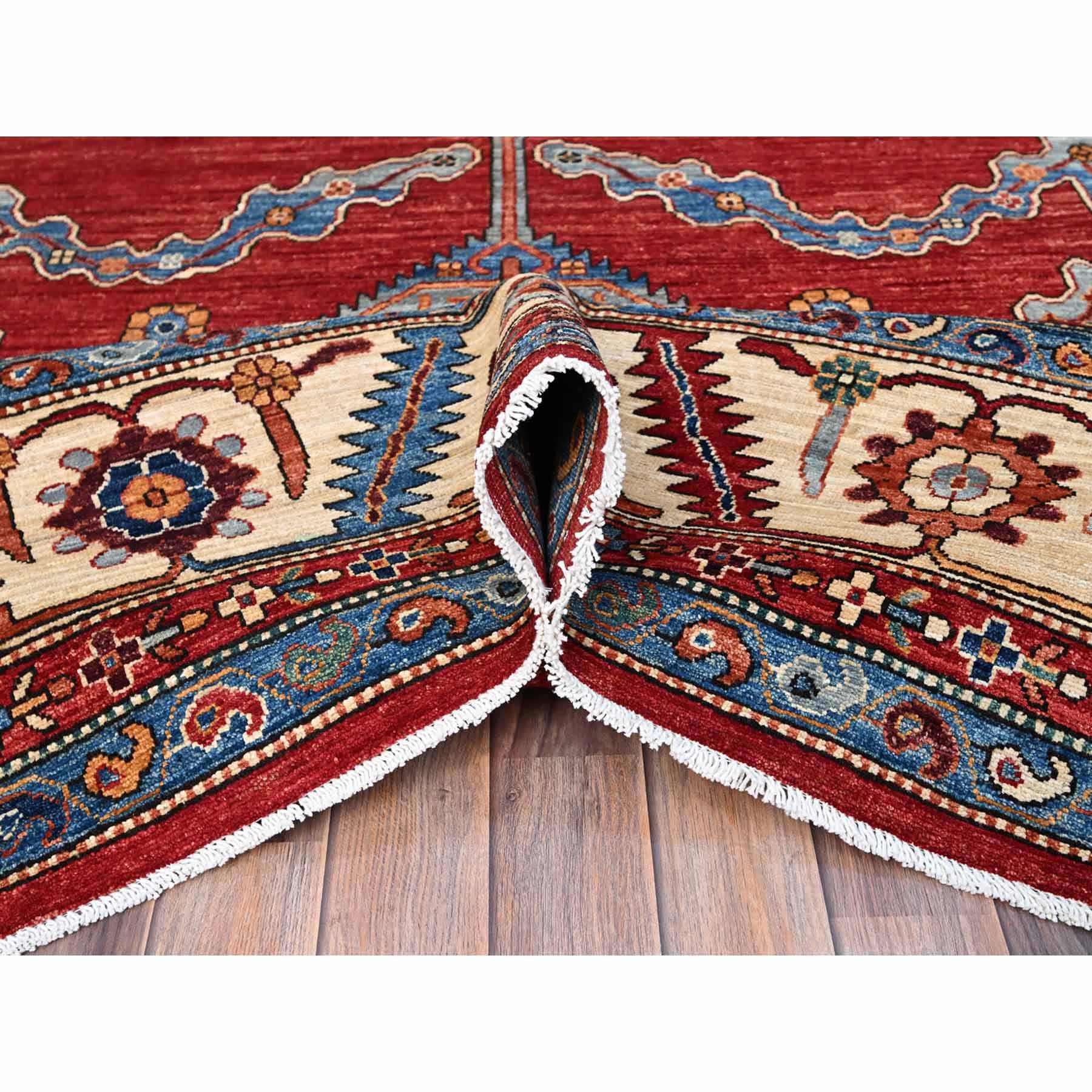Heriz-Hand-Knotted-Rug-432915