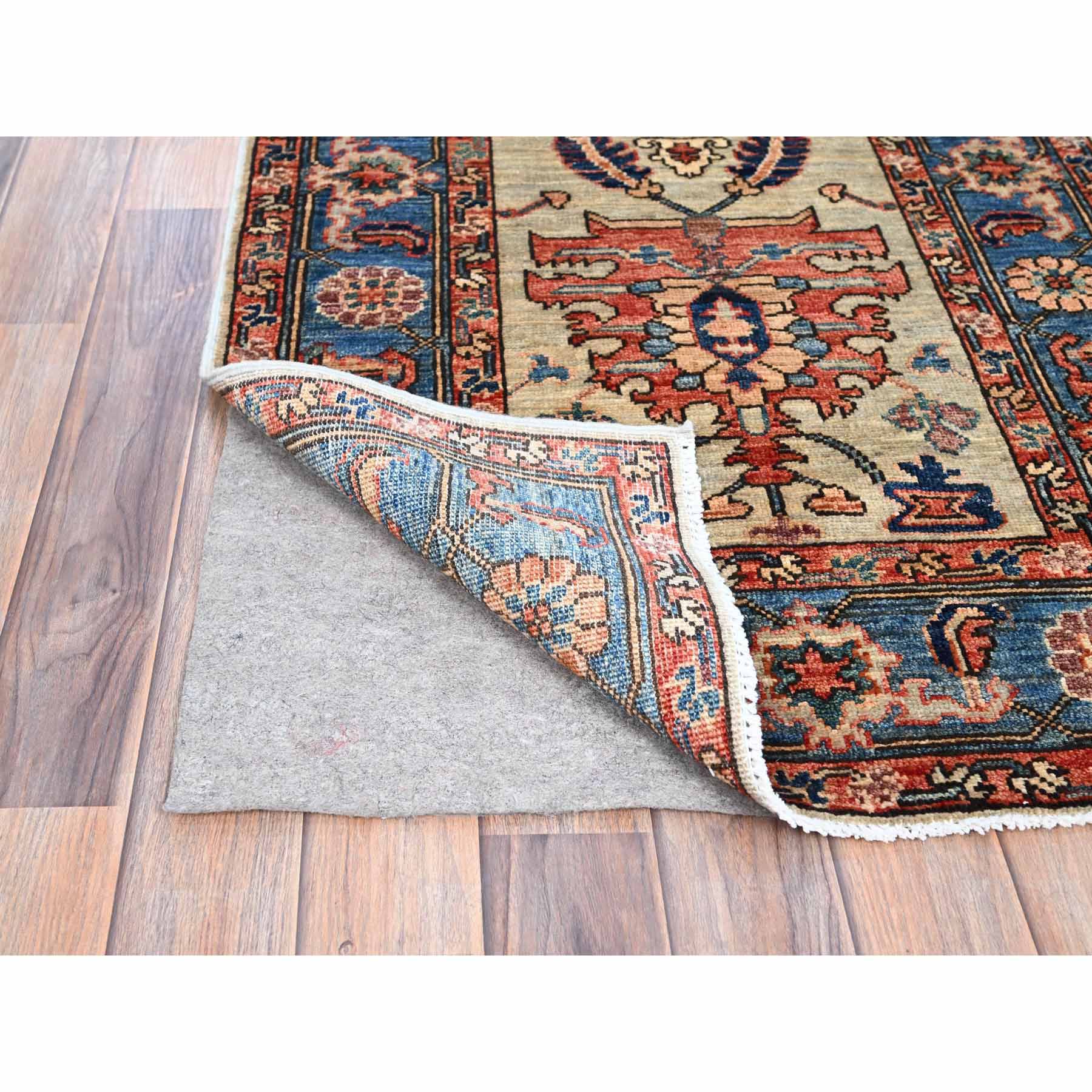 Heriz-Hand-Knotted-Rug-432955