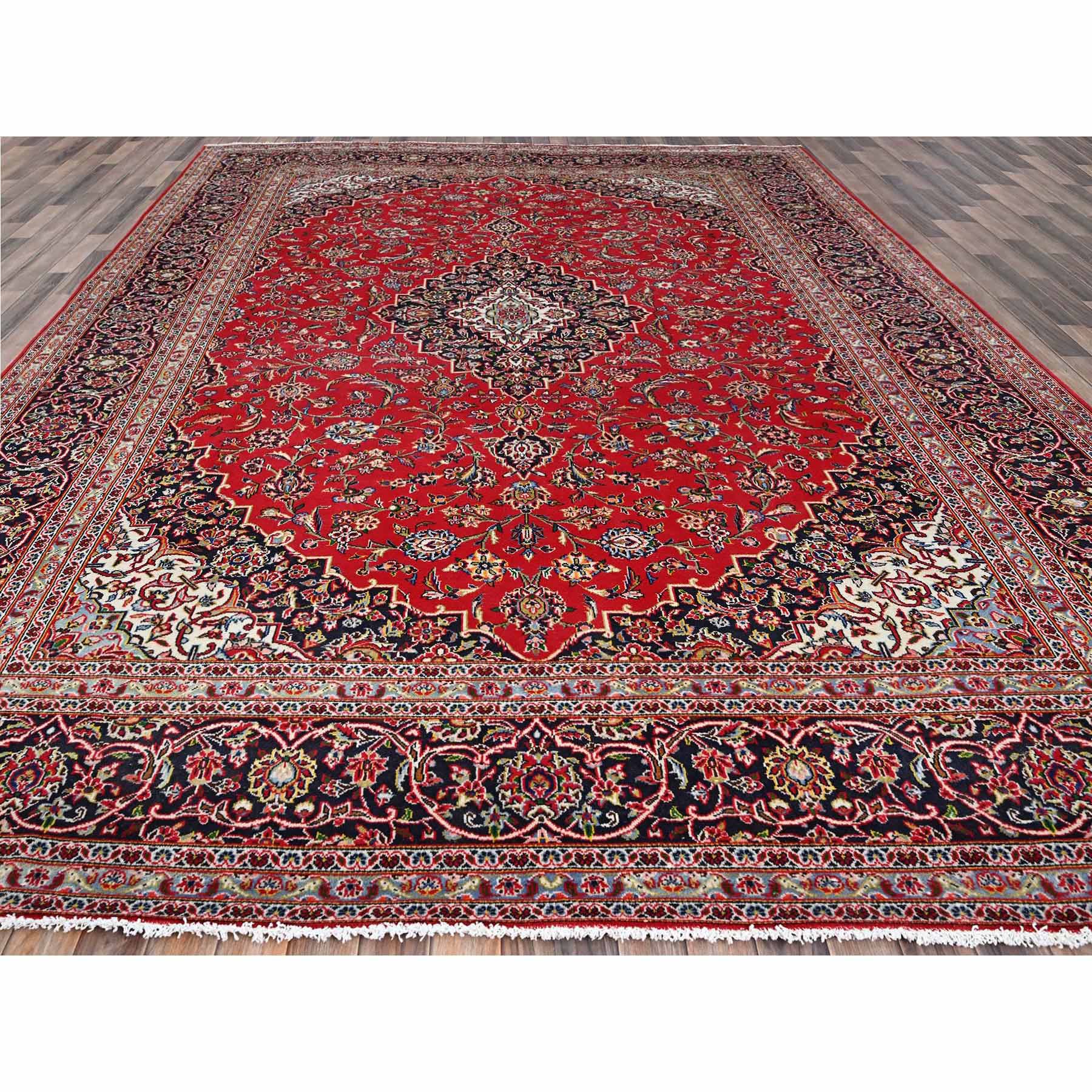 Persian-Hand-Knotted-Rug-433500