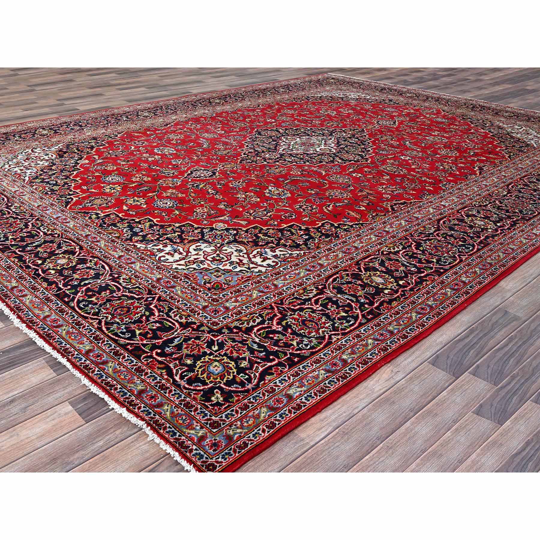 Persian-Hand-Knotted-Rug-433500