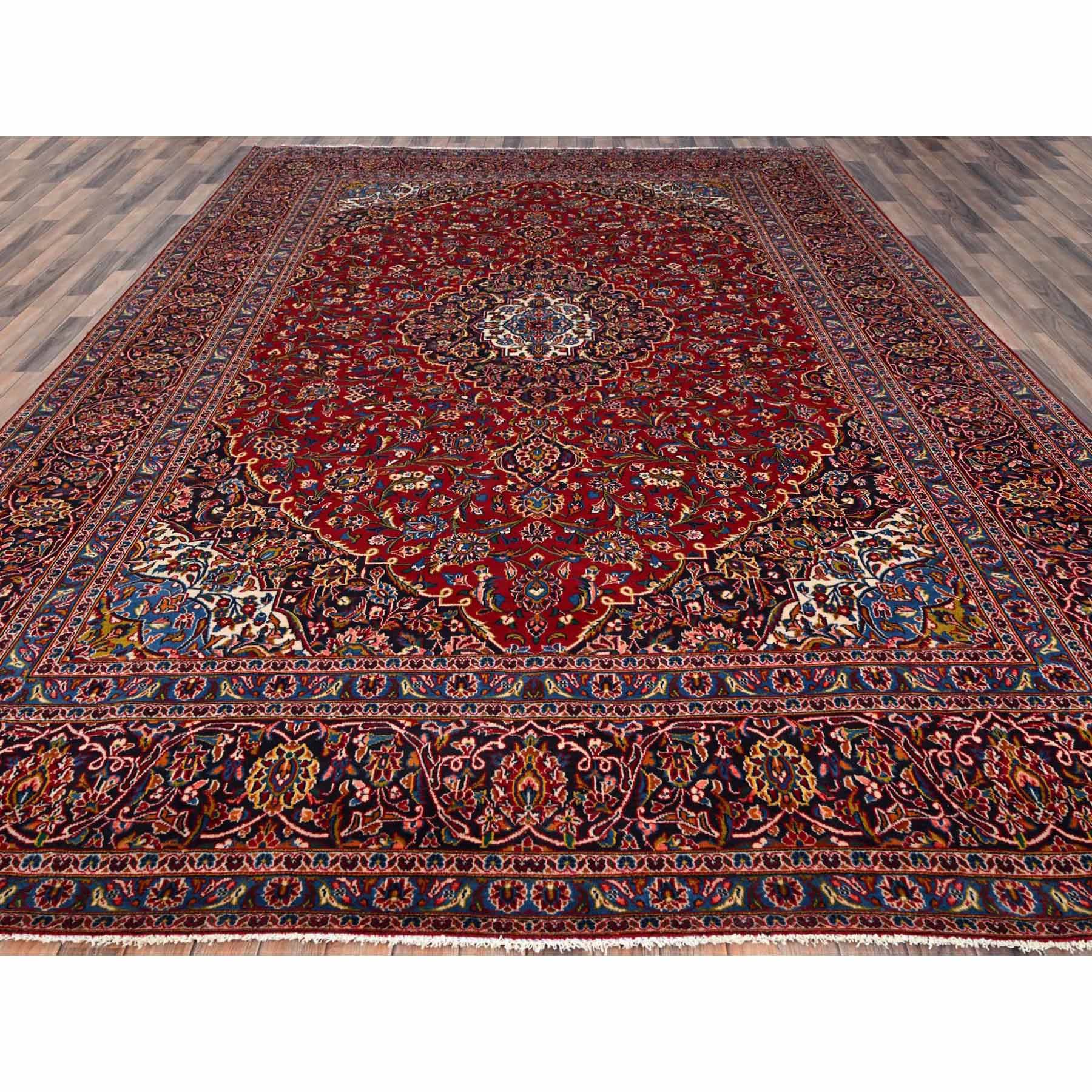 Persian-Hand-Knotted-Rug-433515