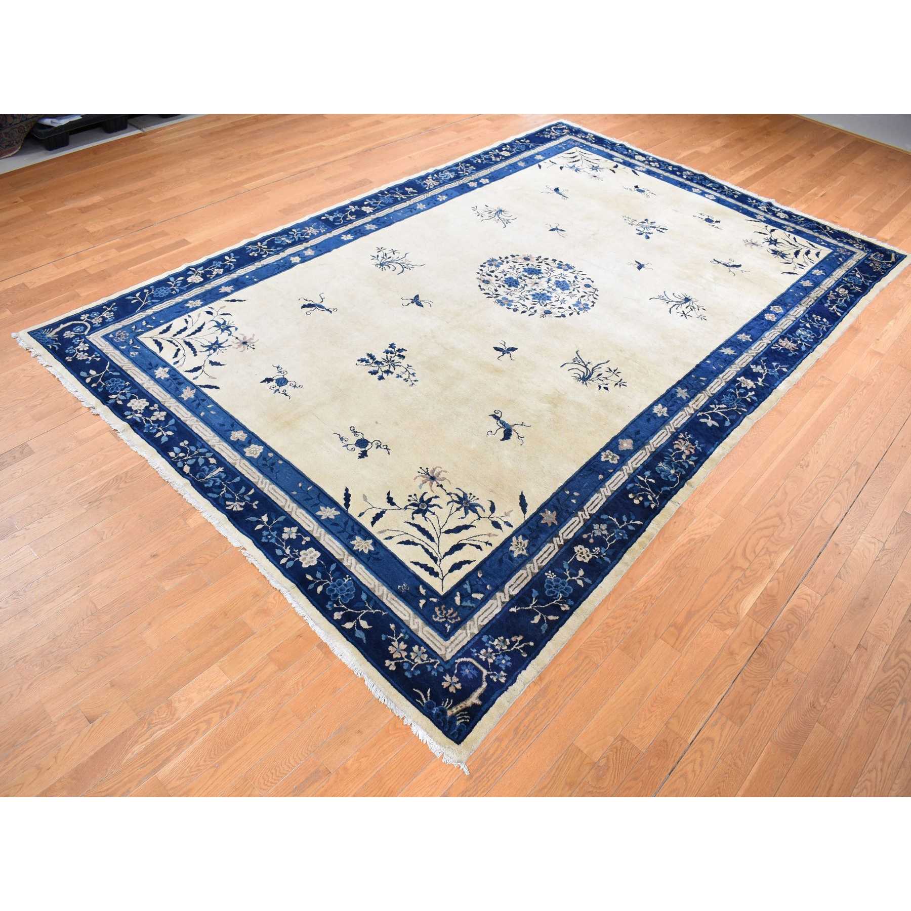 Antique-Hand-Knotted-Rug-437010
