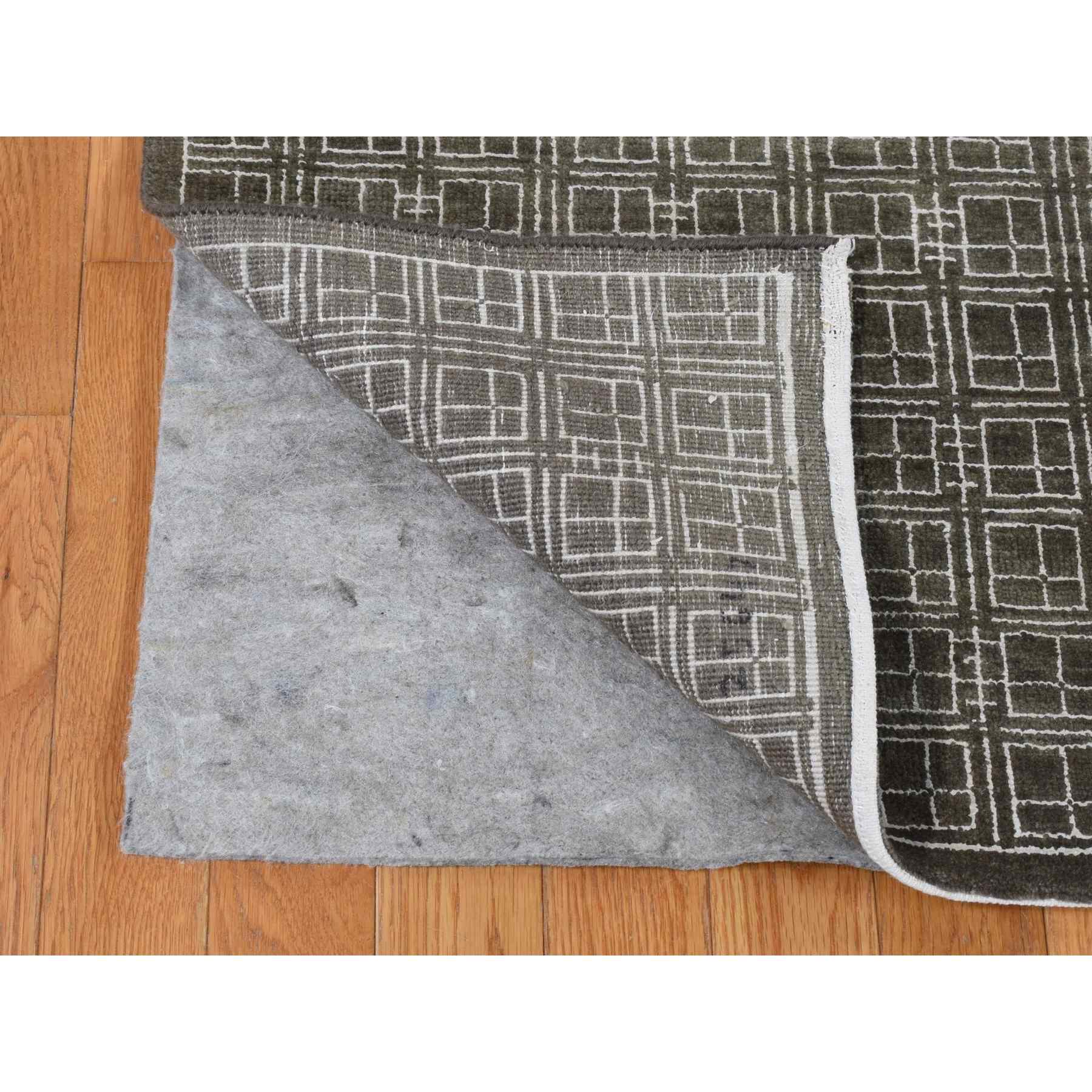 Modern-and-Contemporary-Hand-Knotted-Rug-435150