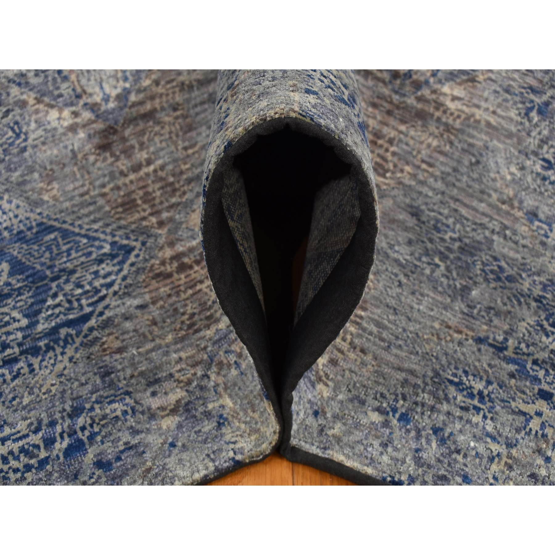 Modern-and-Contemporary-Hand-Knotted-Rug-435475
