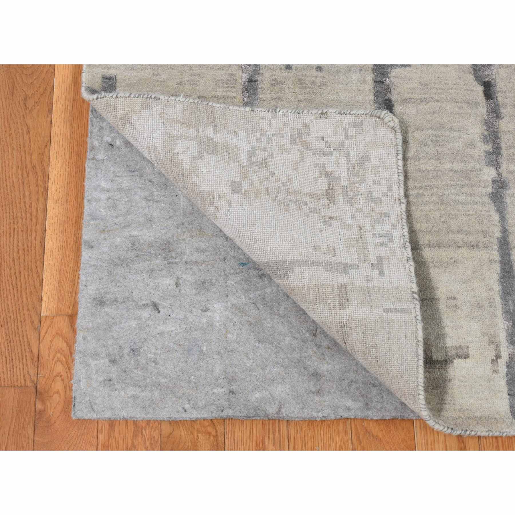 Modern-and-Contemporary-Hand-Knotted-Rug-435570