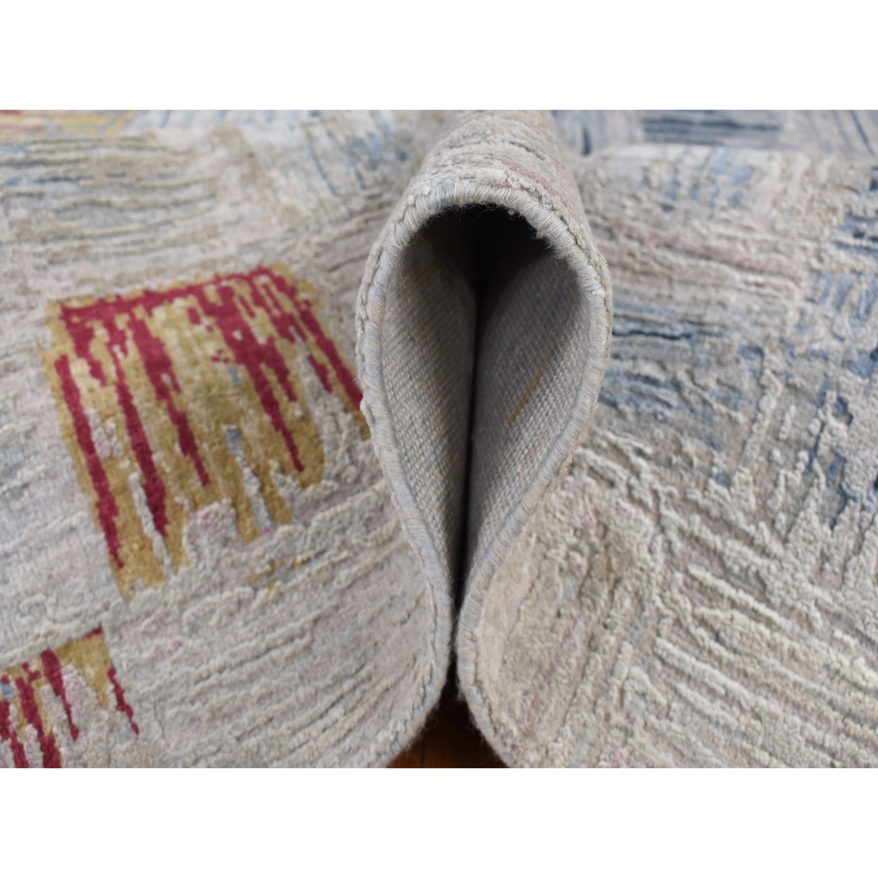 Modern-and-Contemporary-Hand-Knotted-Rug-435710