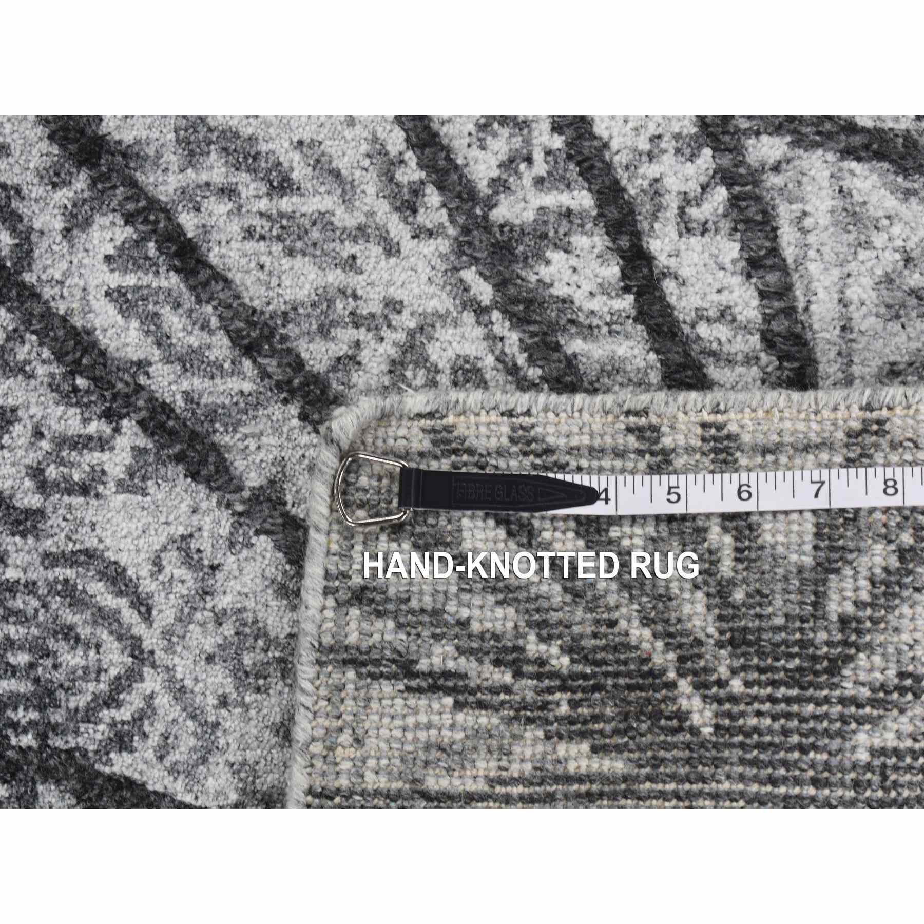 Modern-and-Contemporary-Hand-Knotted-Rug-435910