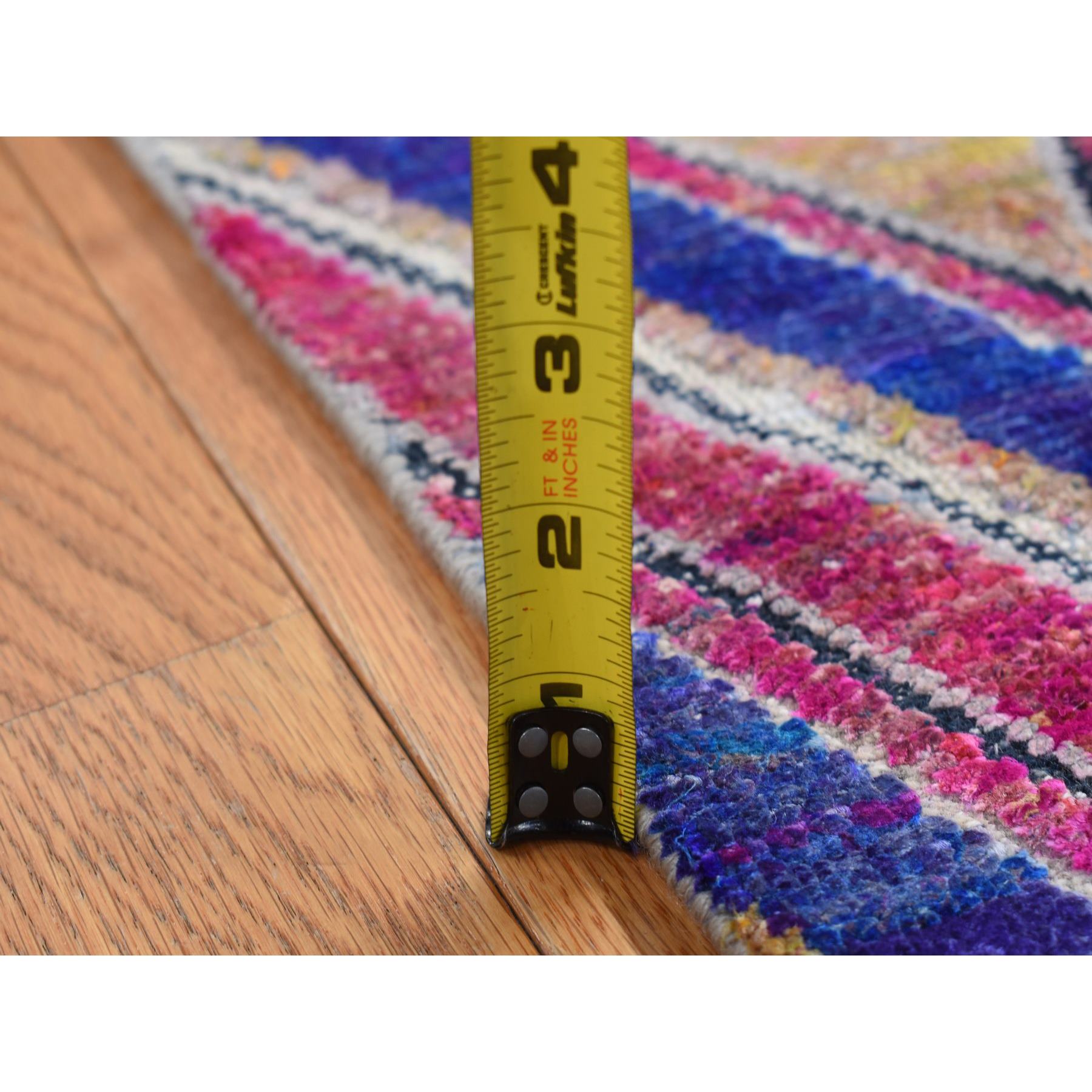 Modern-and-Contemporary-Hand-Knotted-Rug-436075