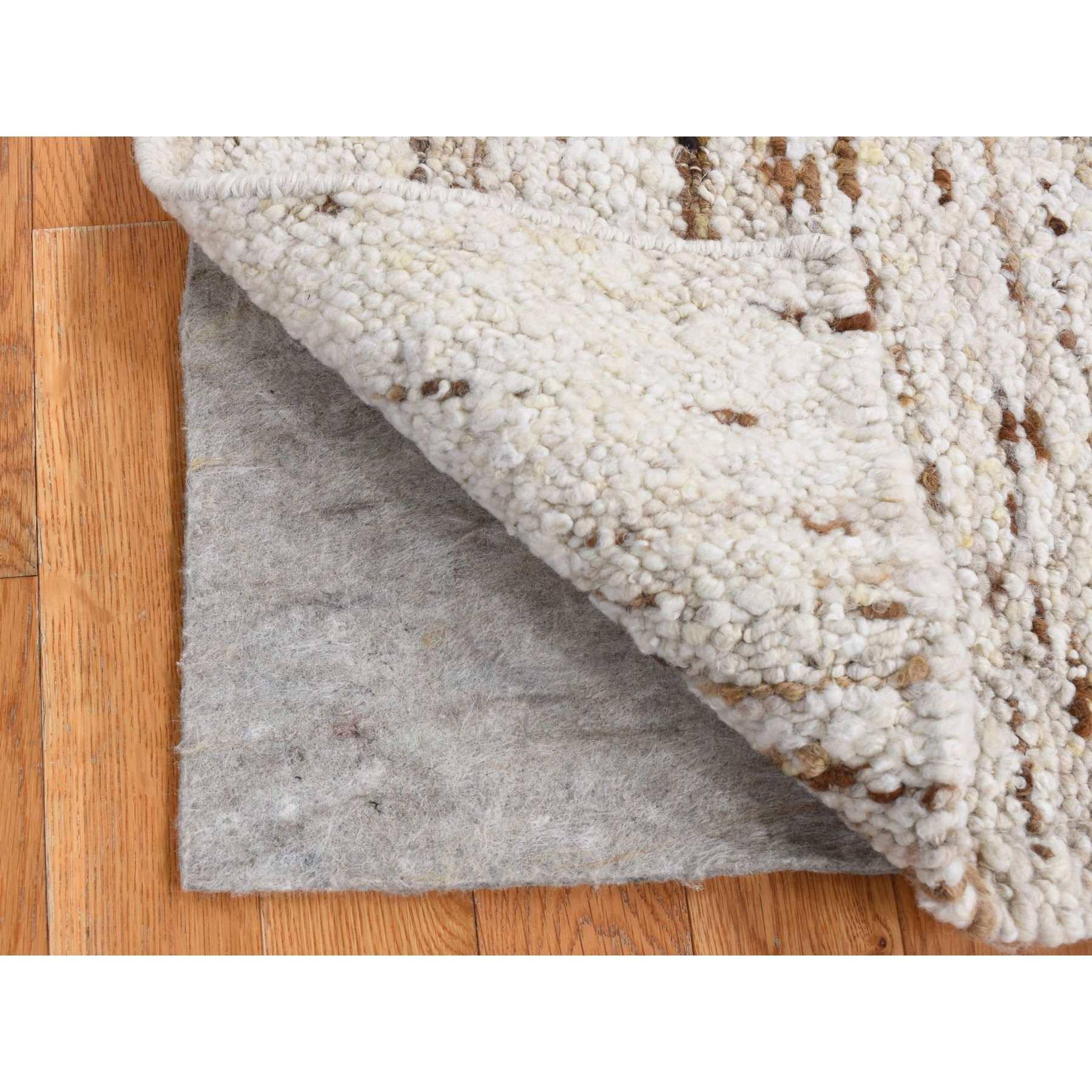 Modern-and-Contemporary-Hand-Knotted-Rug-437040