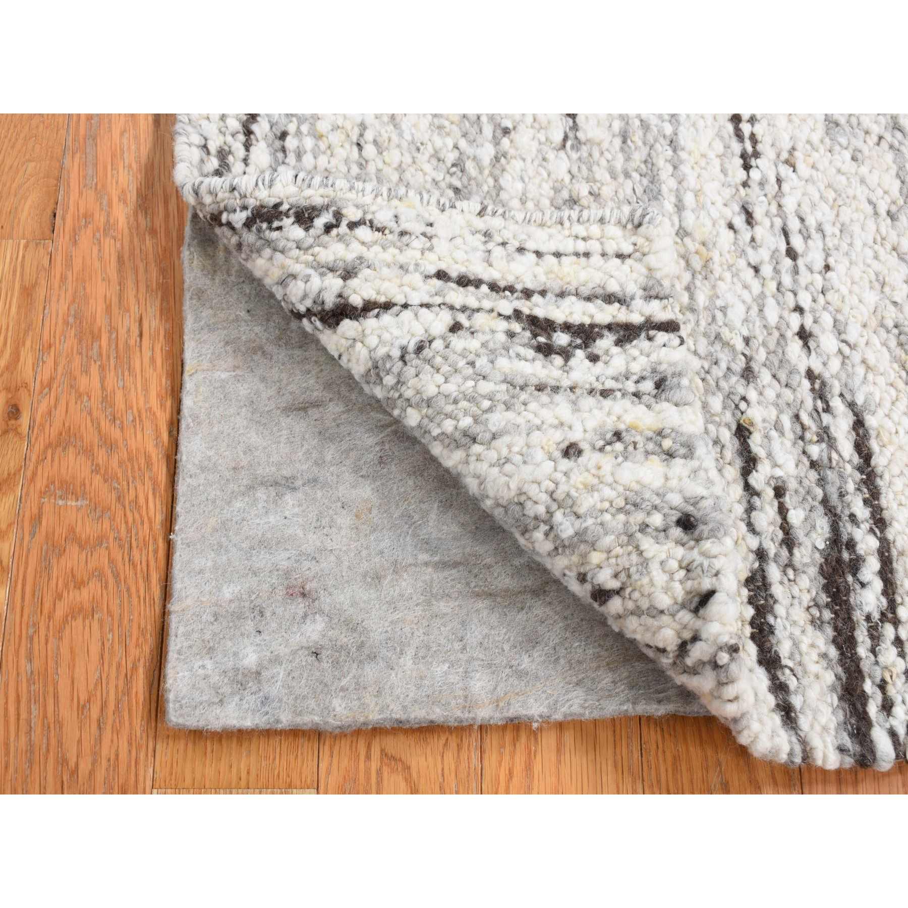 Modern-and-Contemporary-Hand-Knotted-Rug-437045
