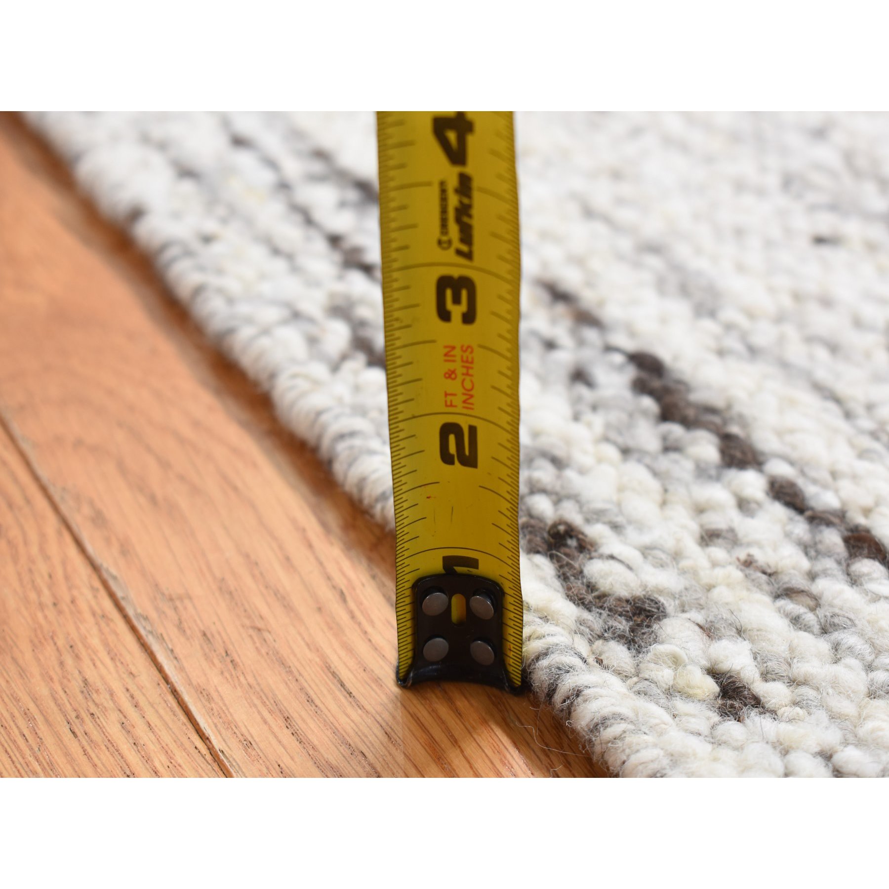 Modern-and-Contemporary-Hand-Knotted-Rug-437045
