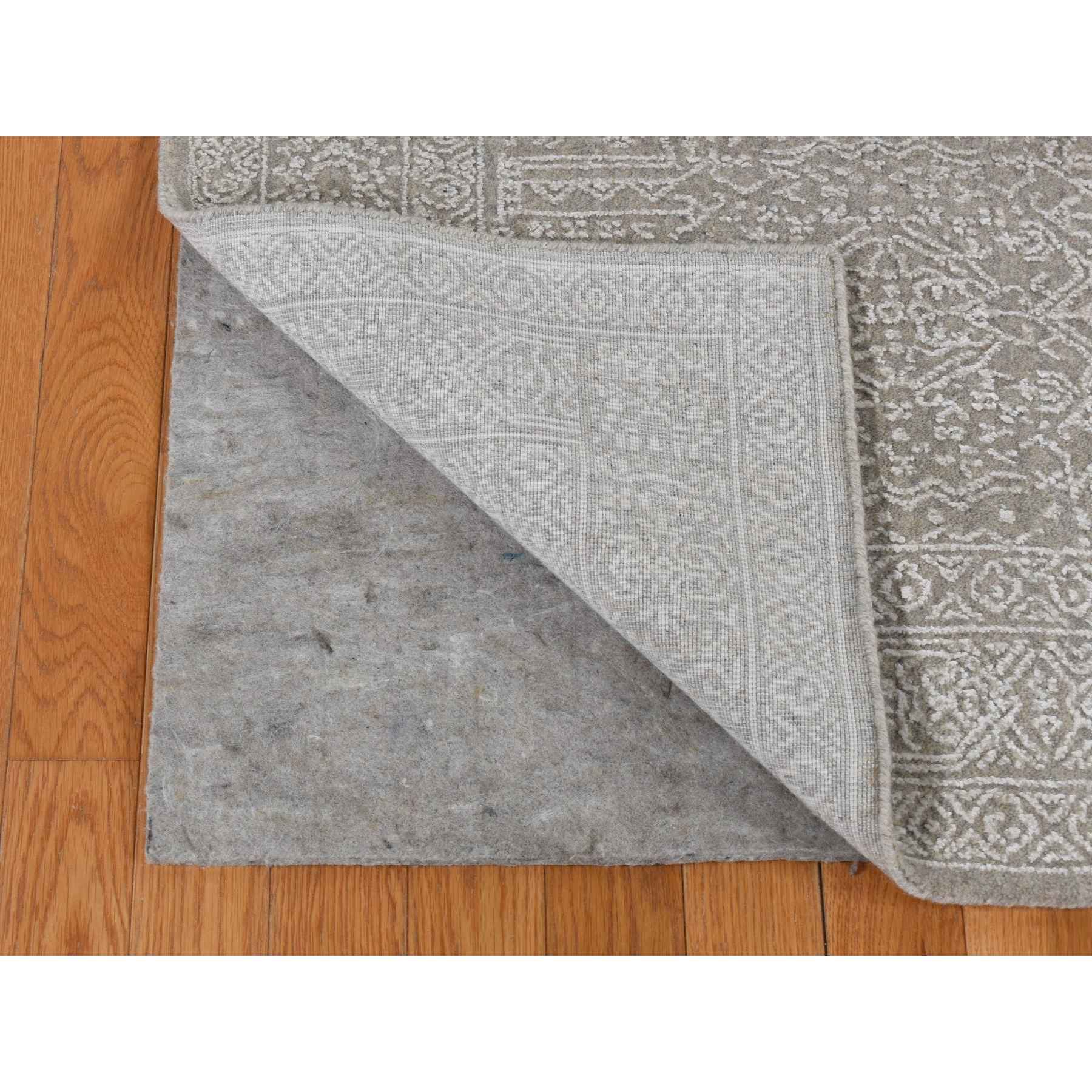 Modern-and-Contemporary-Hand-Loomed-Rug-435015