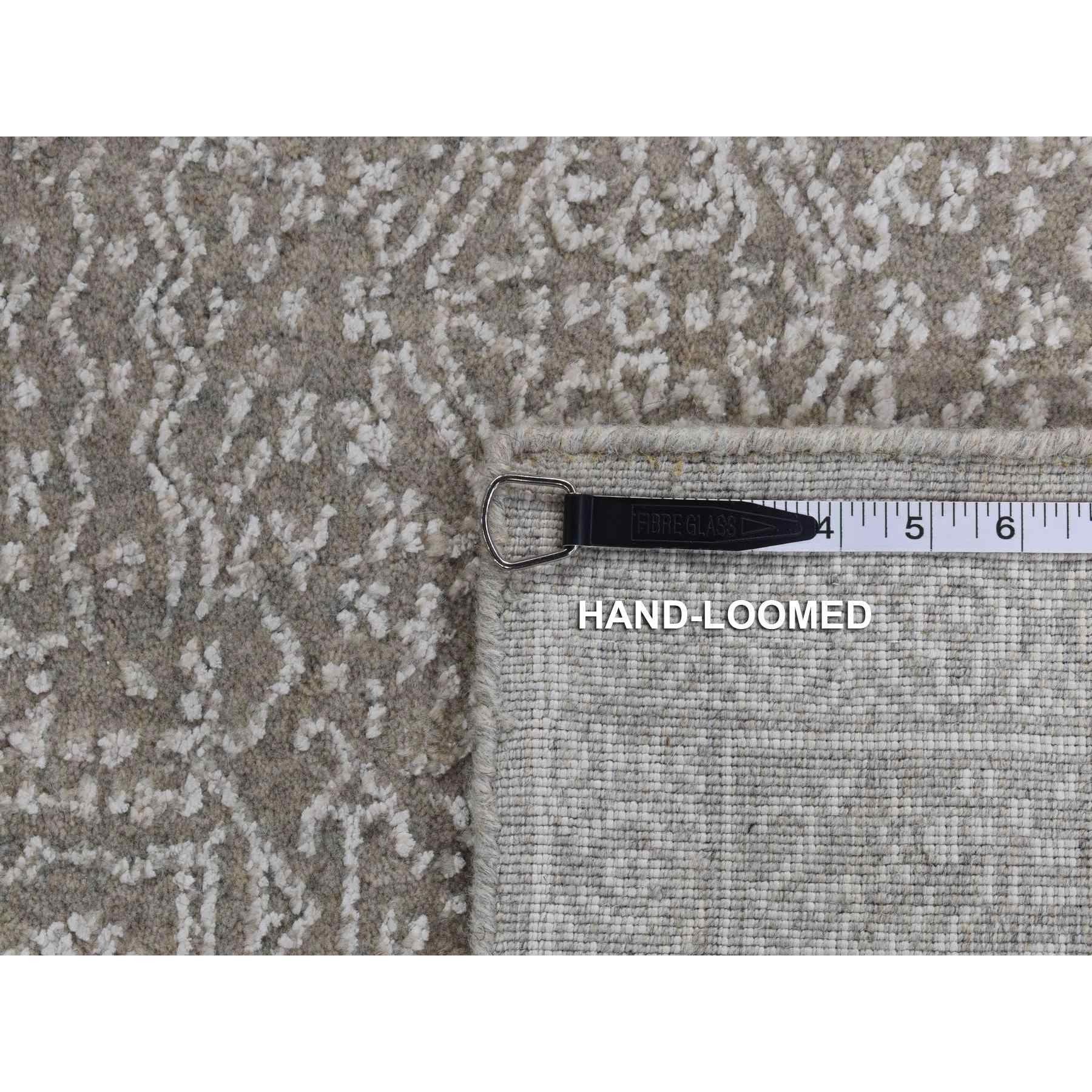 Modern-and-Contemporary-Hand-Loomed-Rug-435015