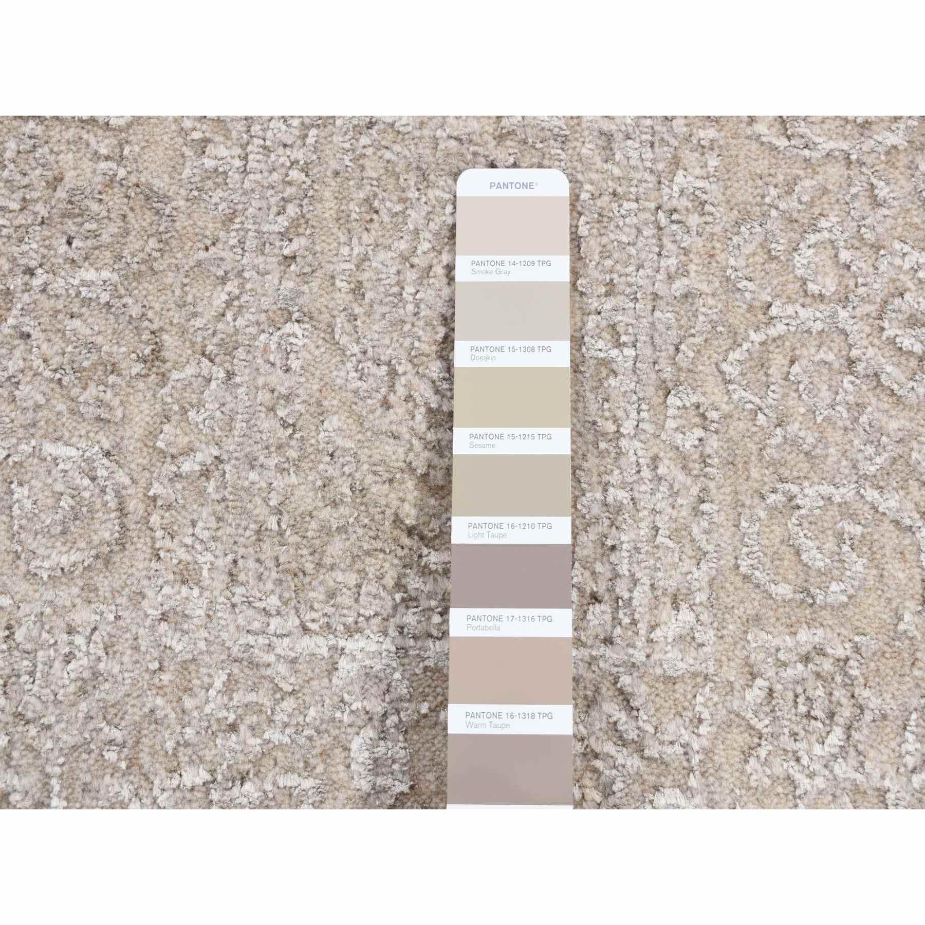 Modern-and-Contemporary-Hand-Loomed-Rug-436530