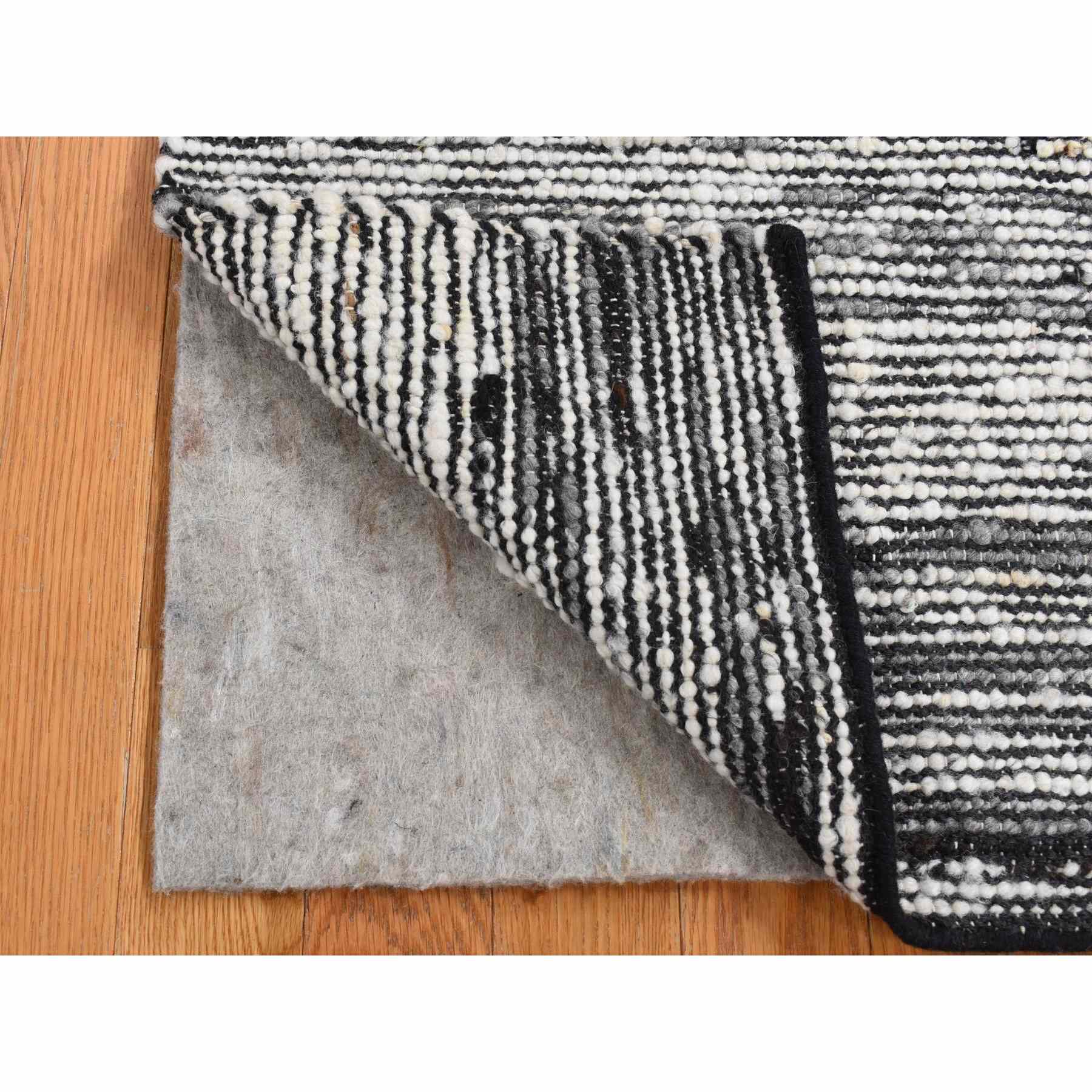 Modern-and-Contemporary-Hand-Loomed-Rug-437060
