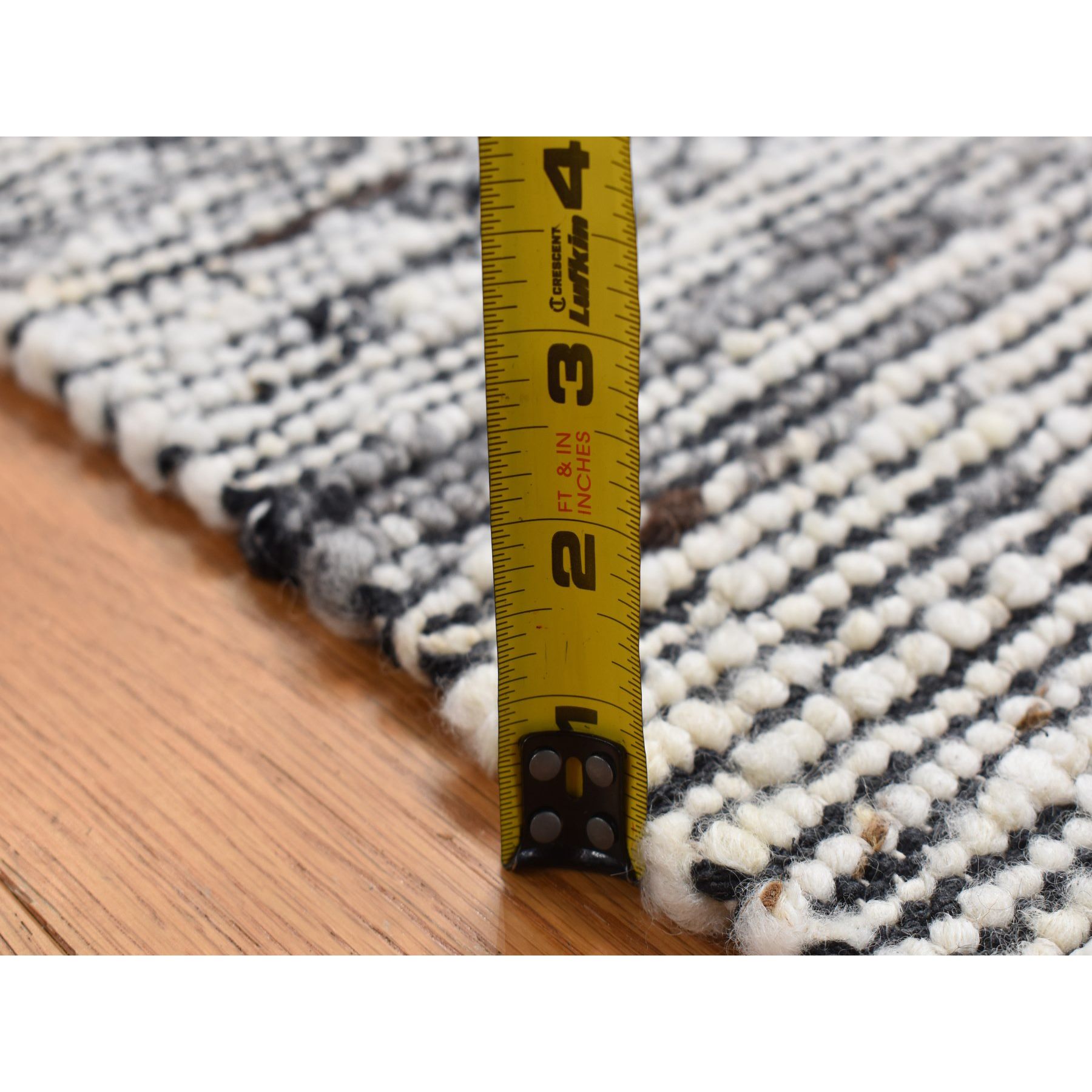Modern-and-Contemporary-Hand-Loomed-Rug-437060