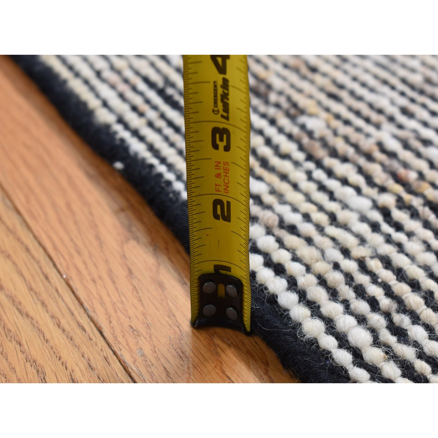 Modern-and-Contemporary-Hand-Loomed-Rug-437100
