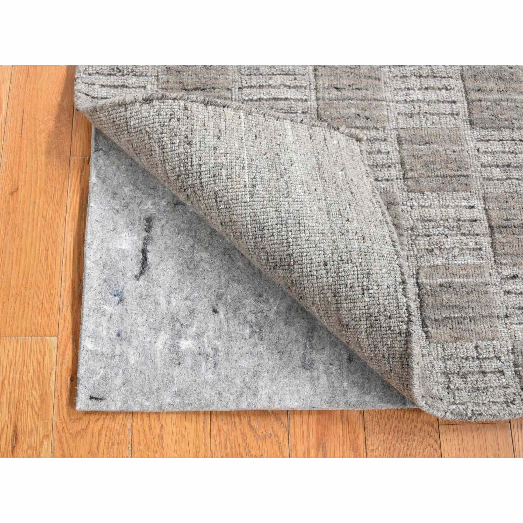 Modern-and-Contemporary-Hand-Loomed-Rug-437415