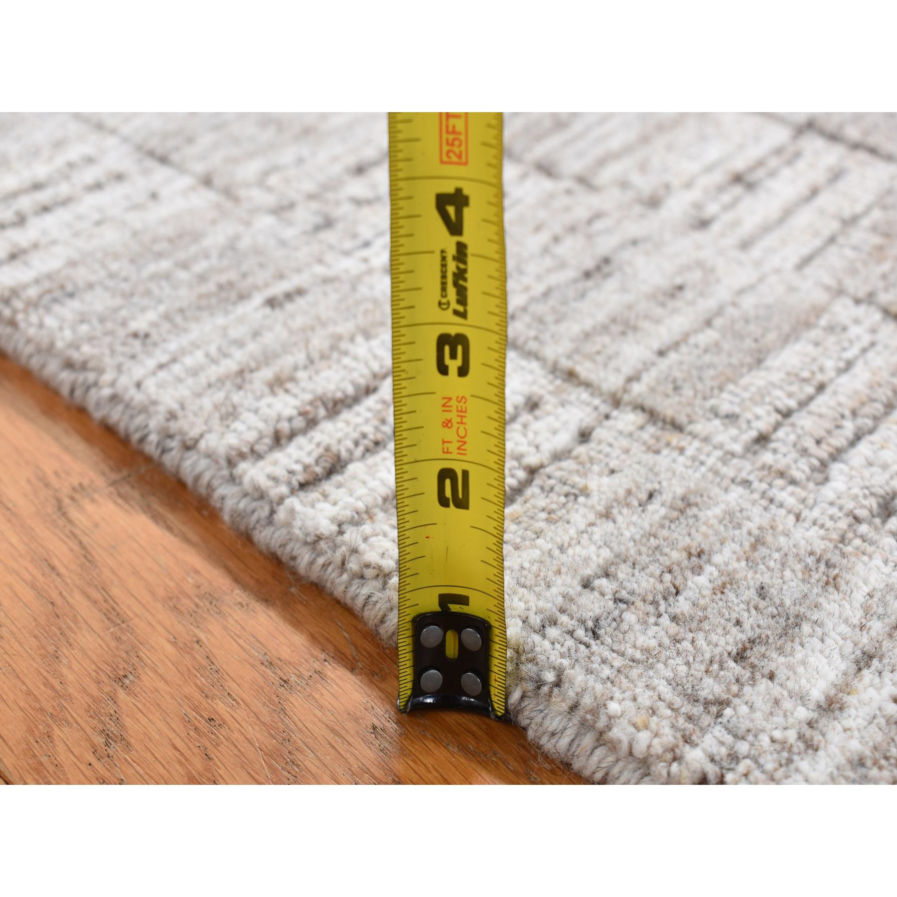 Modern-and-Contemporary-Hand-Loomed-Rug-437435
