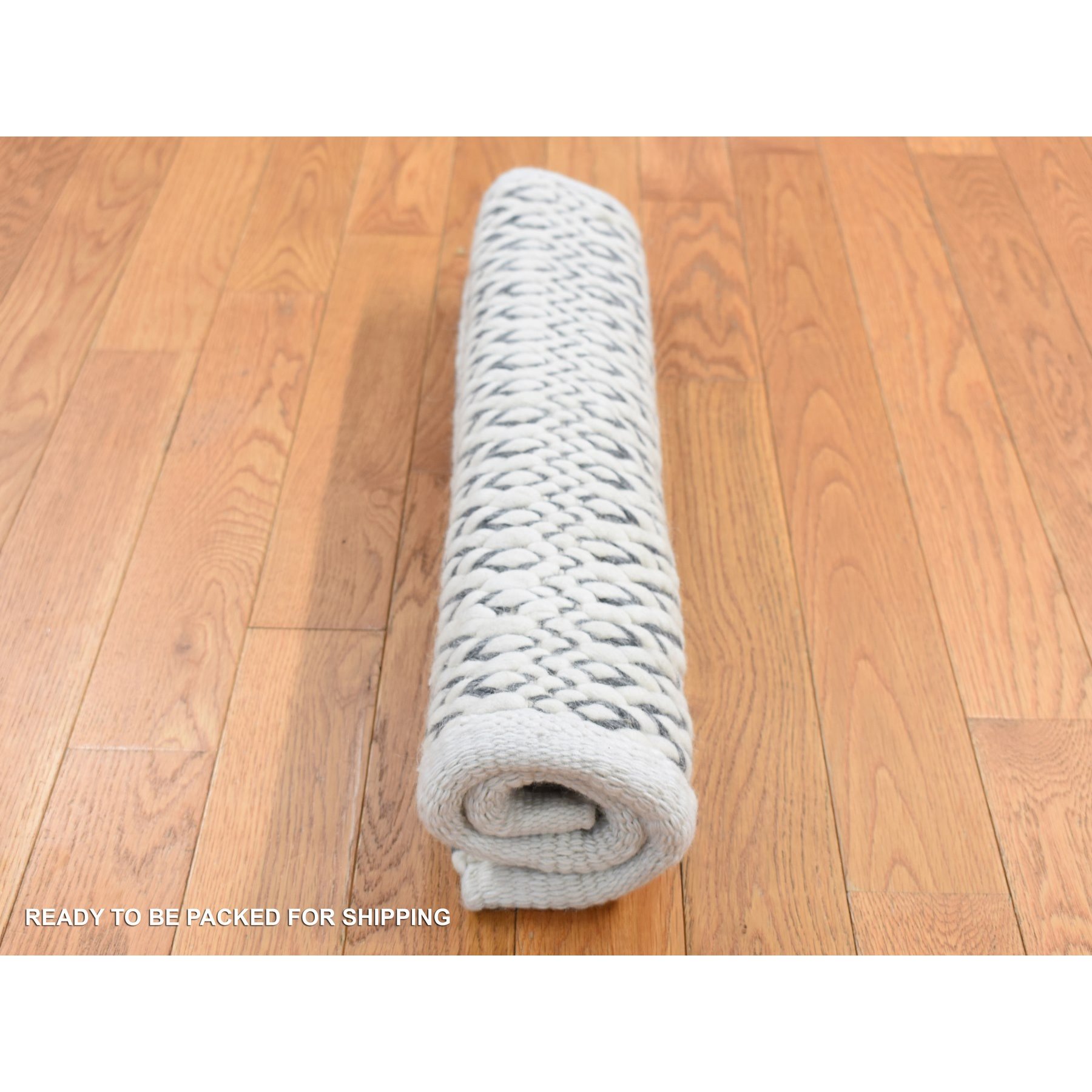 Modern-and-Contemporary-Hand-Woven-Rug-437075