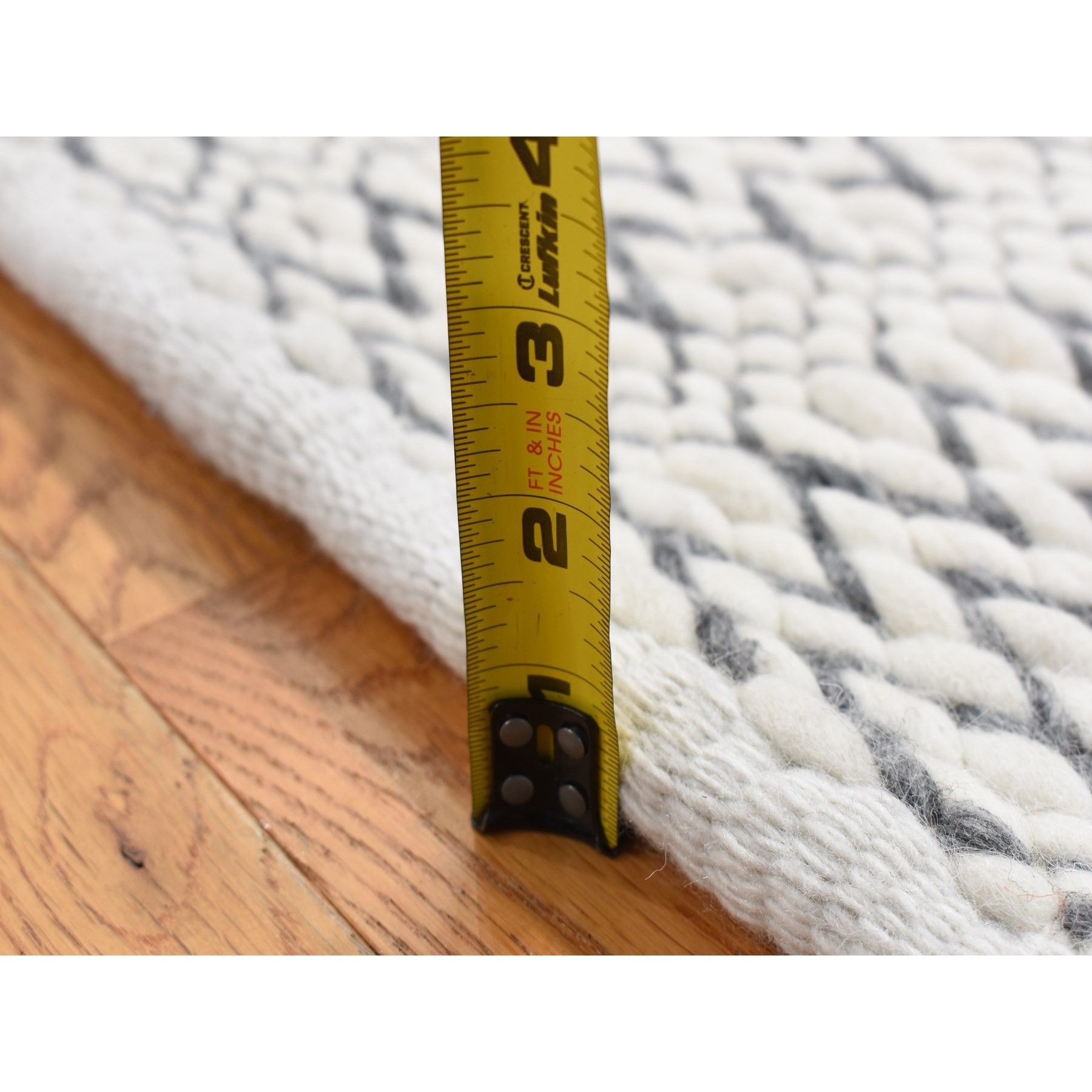 Modern-and-Contemporary-Hand-Woven-Rug-437075