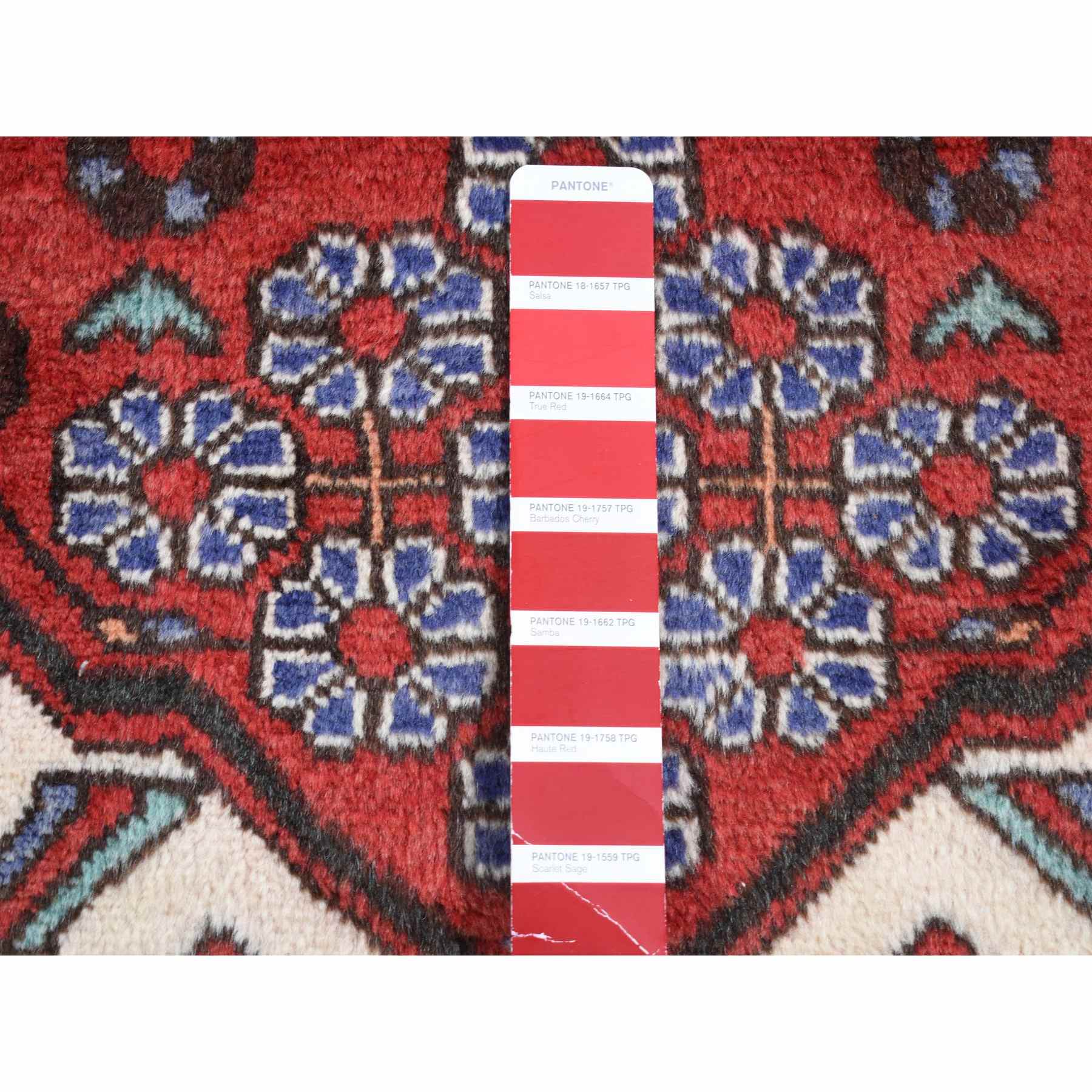 Persian-Hand-Knotted-Rug-436965