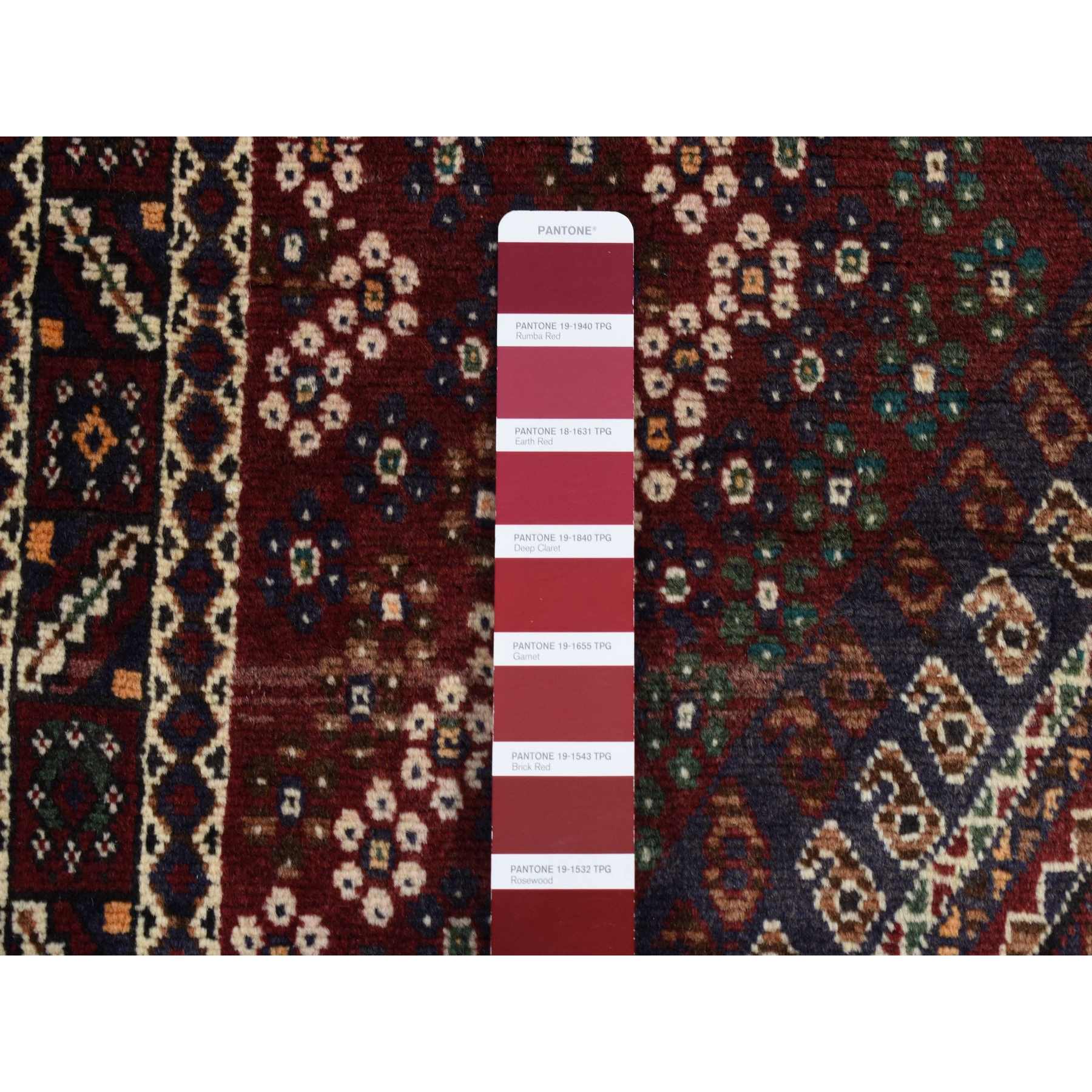 Persian-Hand-Knotted-Rug-436995