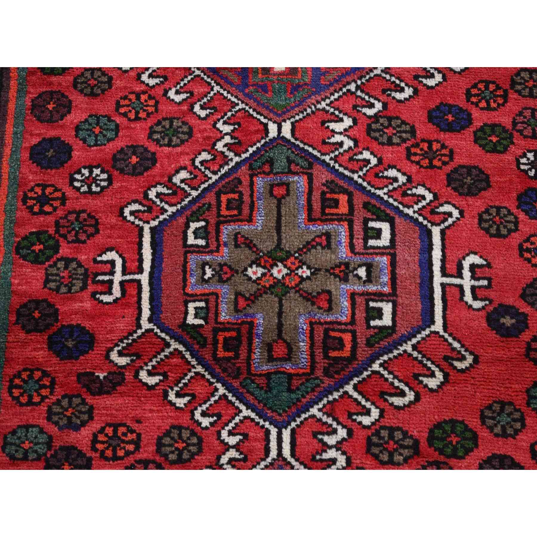 Persian-Hand-Knotted-Rug-437180