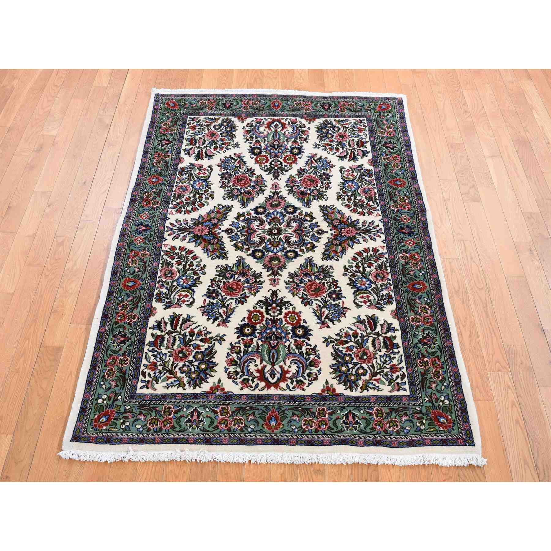 Persian-Hand-Knotted-Rug-437185