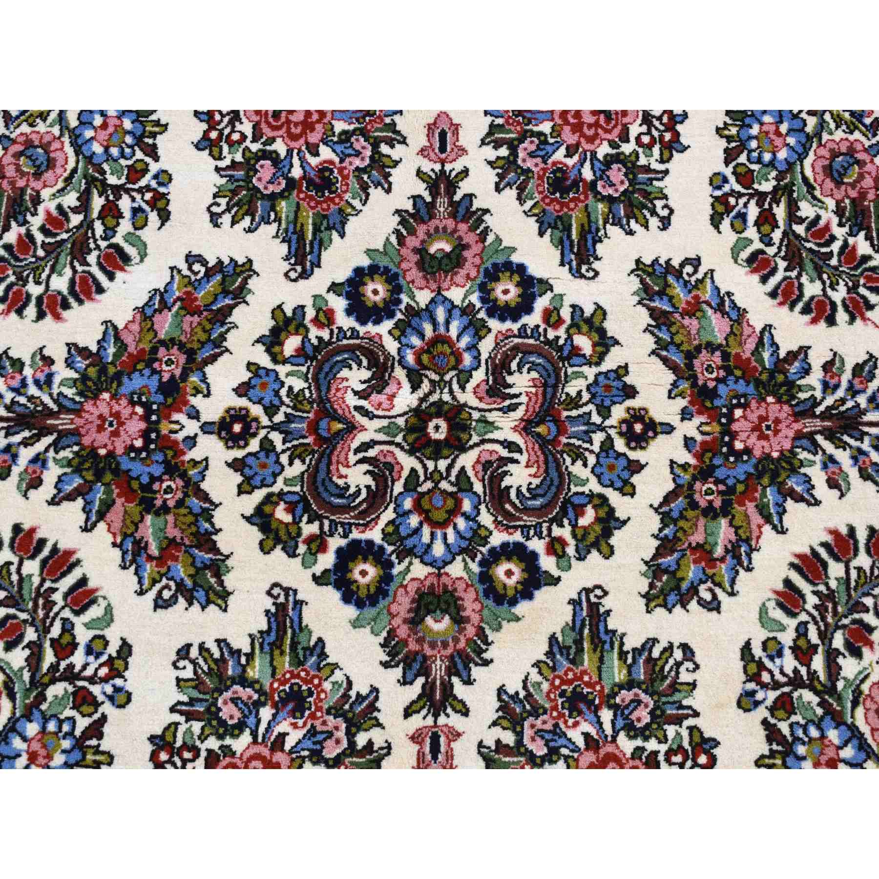 Persian-Hand-Knotted-Rug-437185