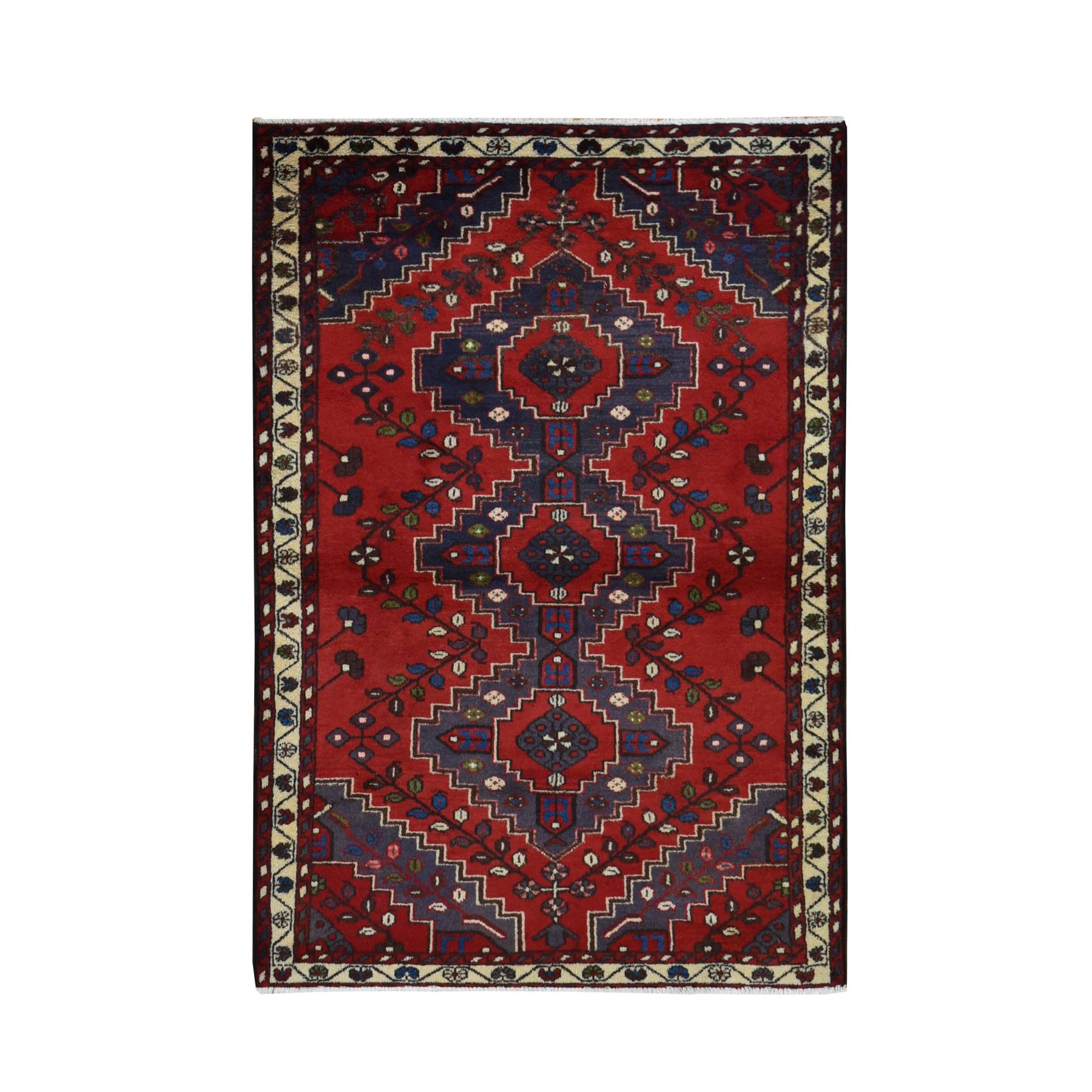 Persian-Hand-Knotted-Rug-437235