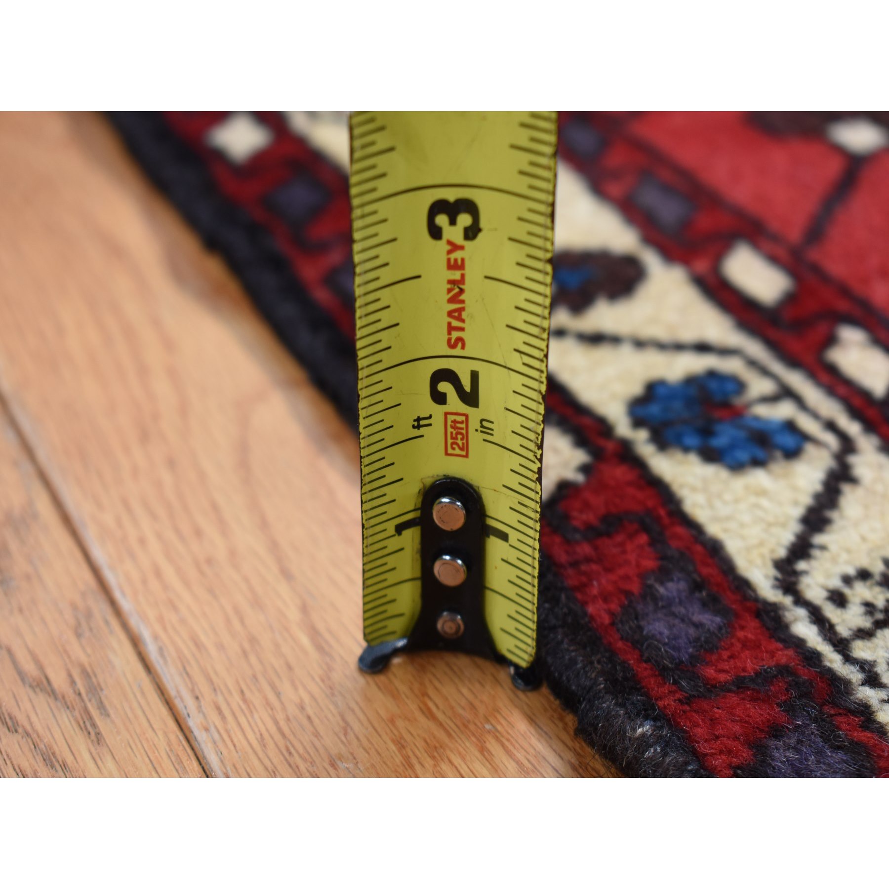 Persian-Hand-Knotted-Rug-437235