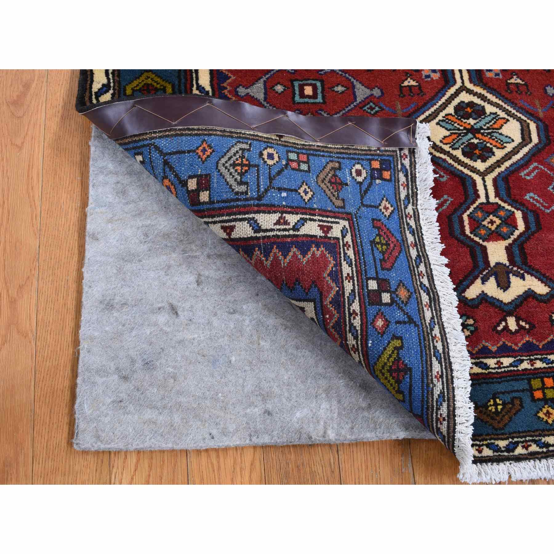 Persian-Hand-Knotted-Rug-437335